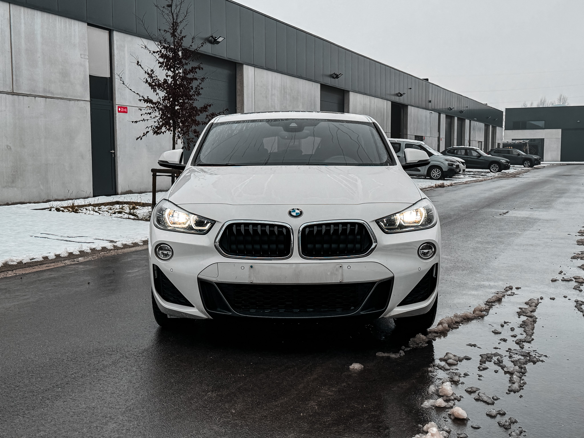 BMW X2 sDrive 18iA M-Pakket photo 2