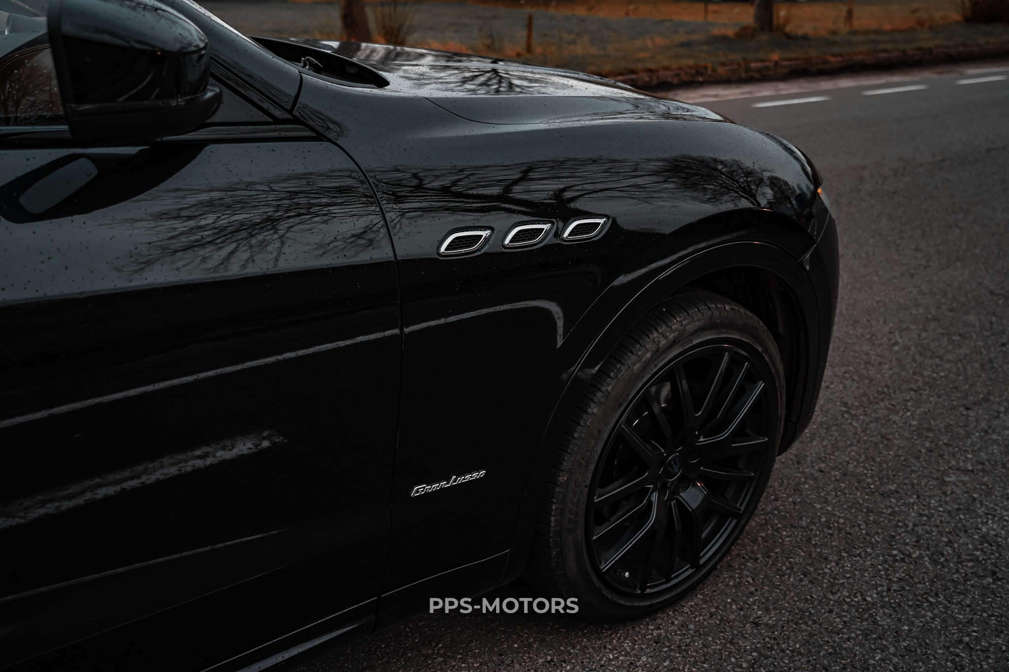 Maserati LEVANTE 3.0 V6 TURBO GRANLUSSO photo 34