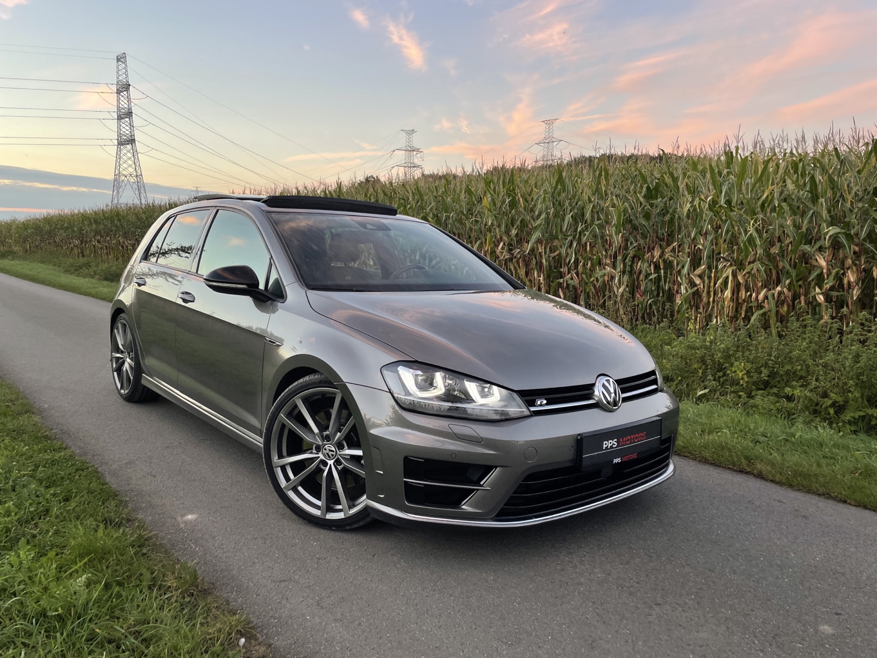Volkswagen GOLF GTD 2.0 DSG - R PAKKET photo 9