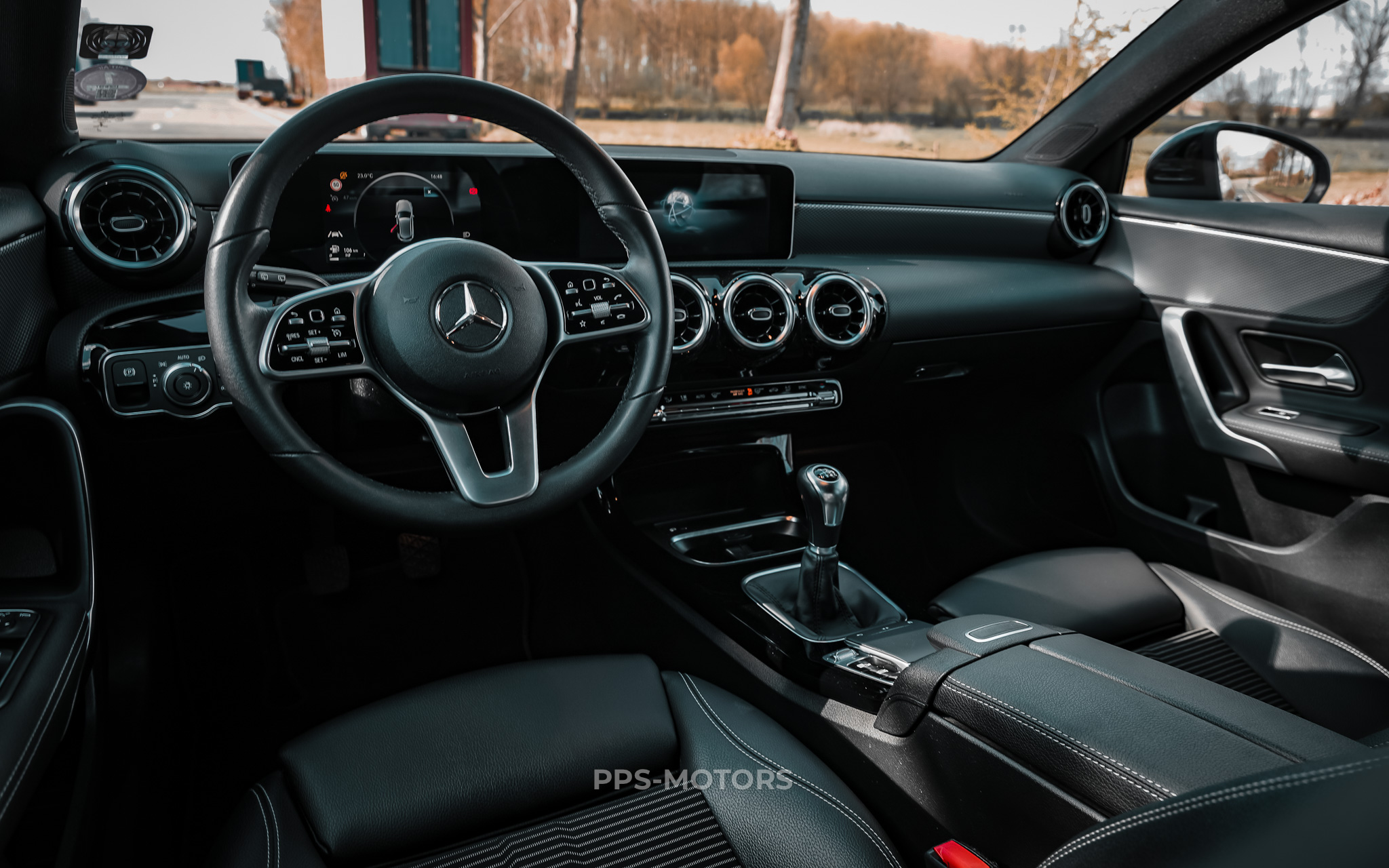 Mercedes Benz A200 LAUNCH EDITION photo 24