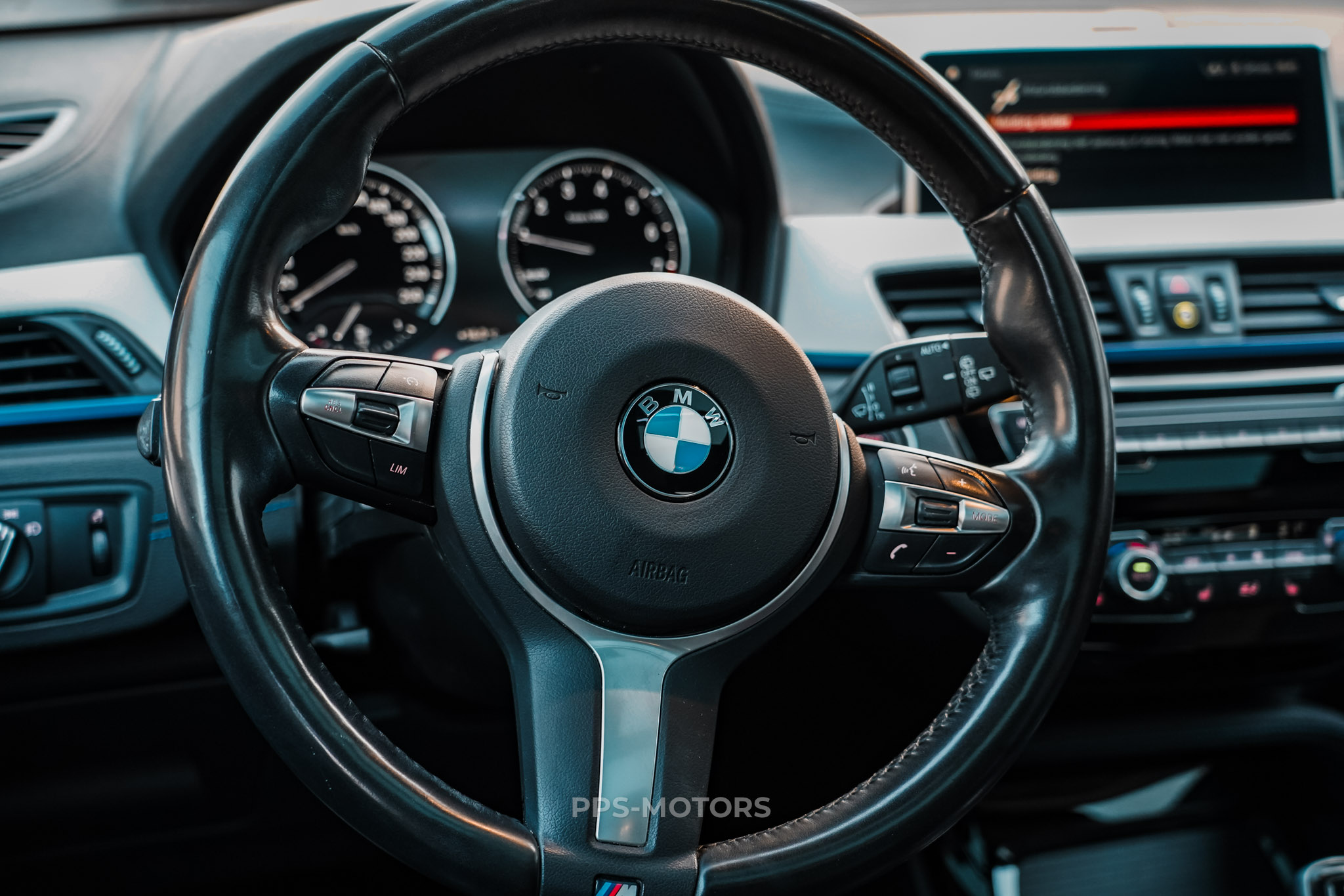 BMW X2 1.5iA sDrive18 M-PAKKET photo 18