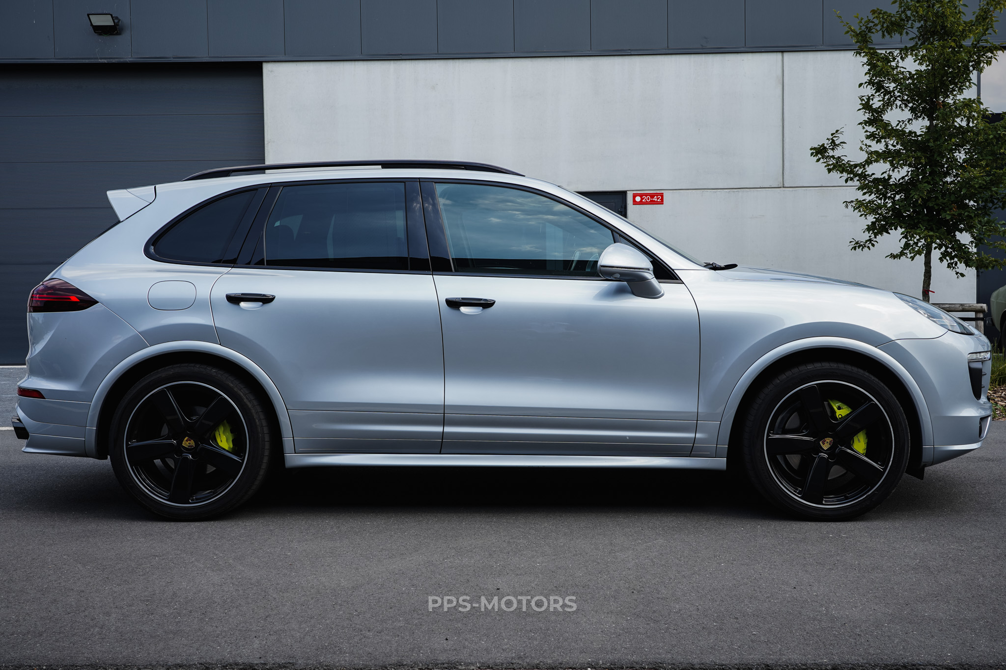 Porsche CAYENNE S E-HYBRID GTS PACK foto 17