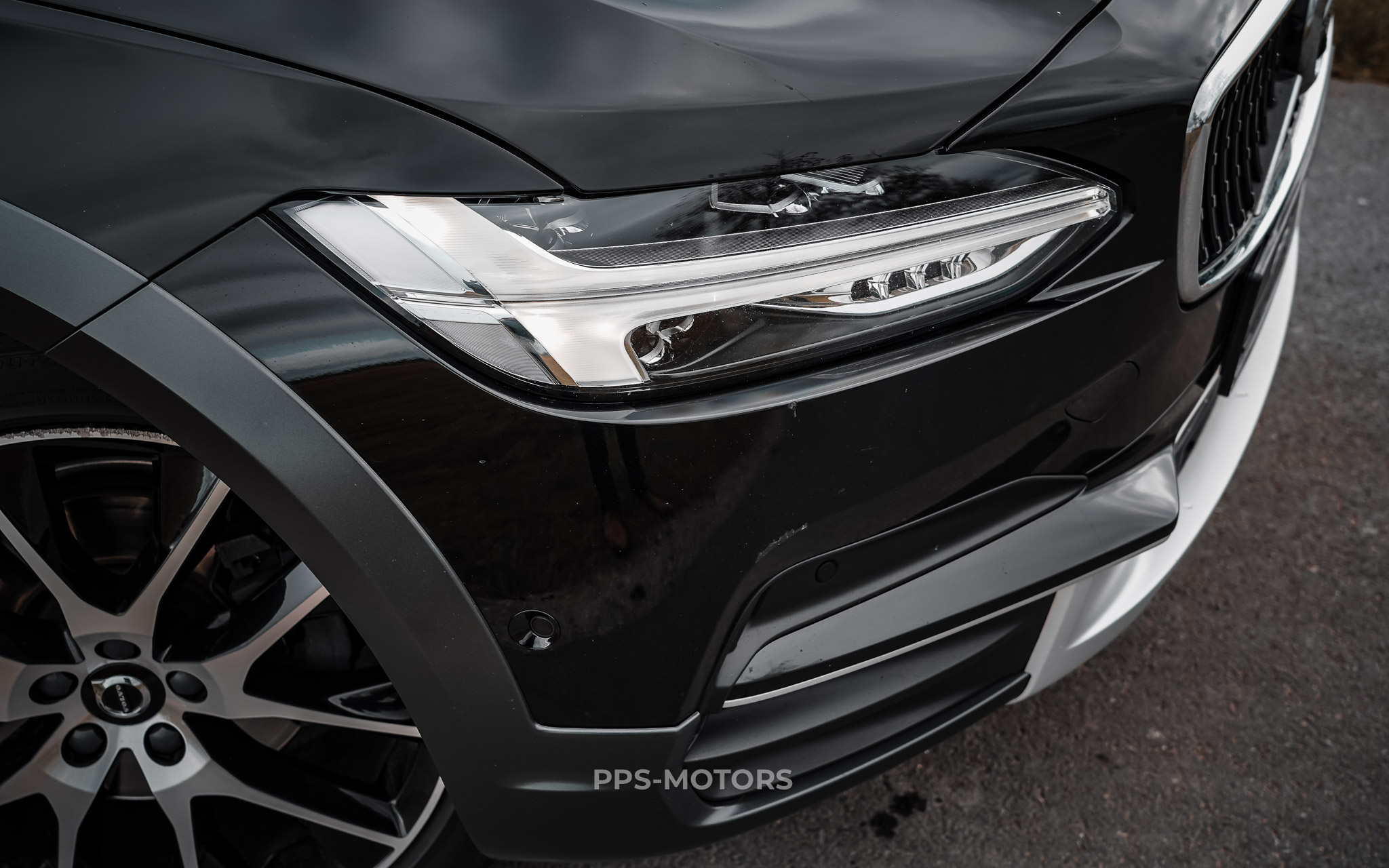 Volvo V90 CROSS COUNTRY 2.0 D4 4X4 photo 39