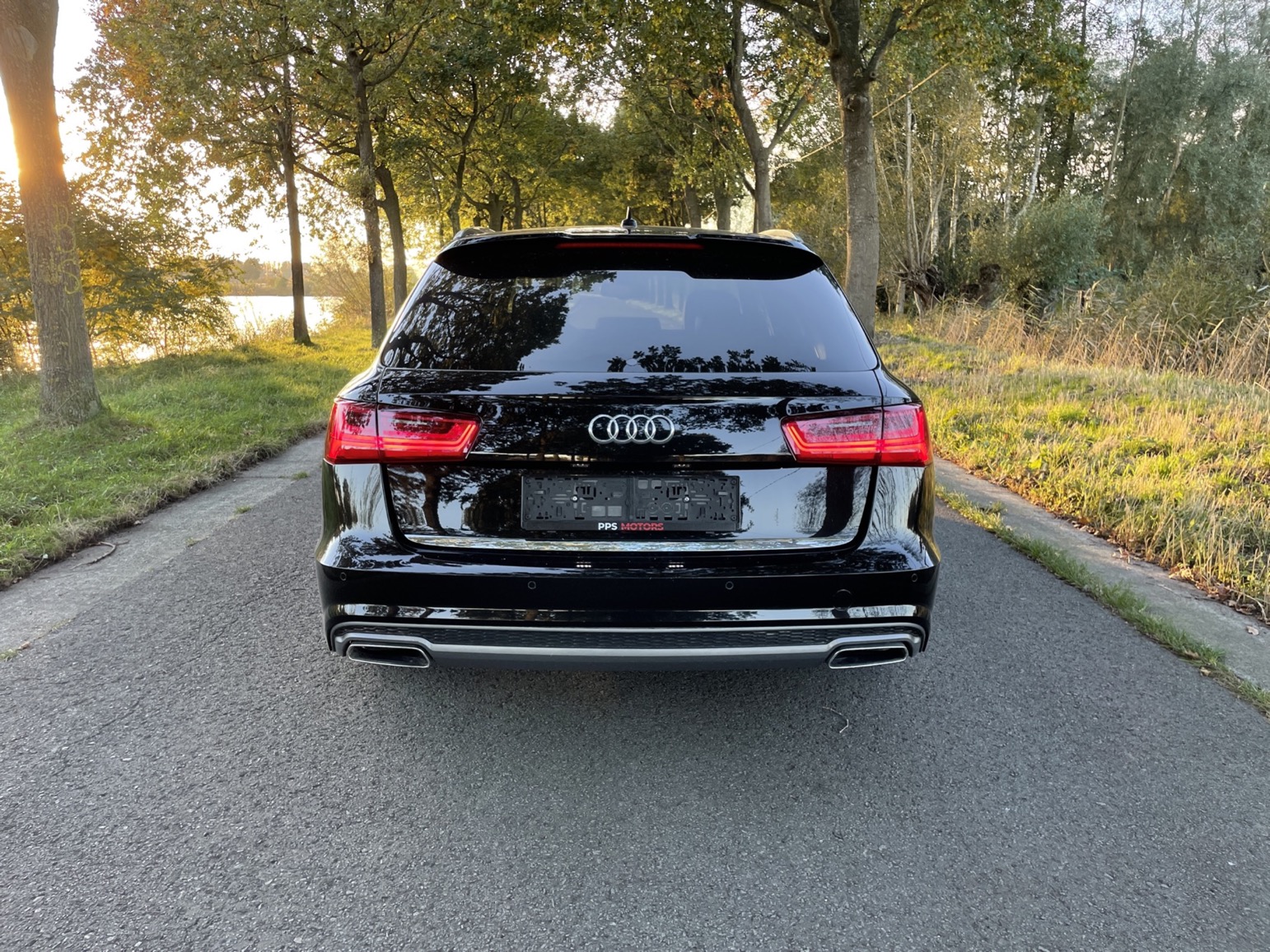 Audi A6 2.0 TDI ULTRA S-LINE photo 6
