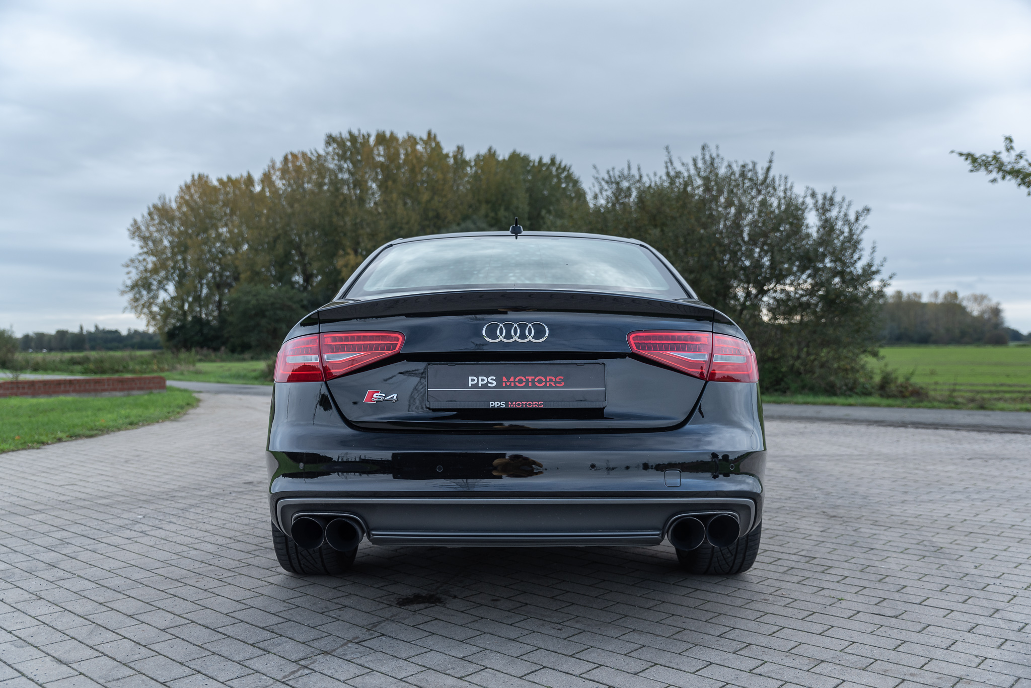 Audi S4 3.0 V6 QUATTRO MILLTEK photo 8