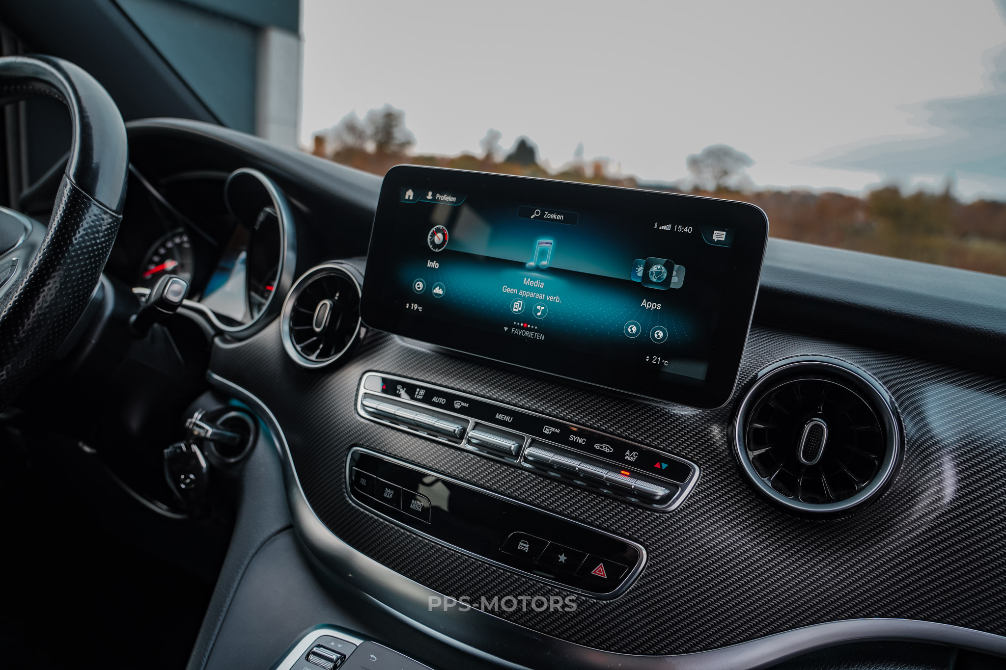 Mercedes Benz V300 AMG PAKKET photo 15