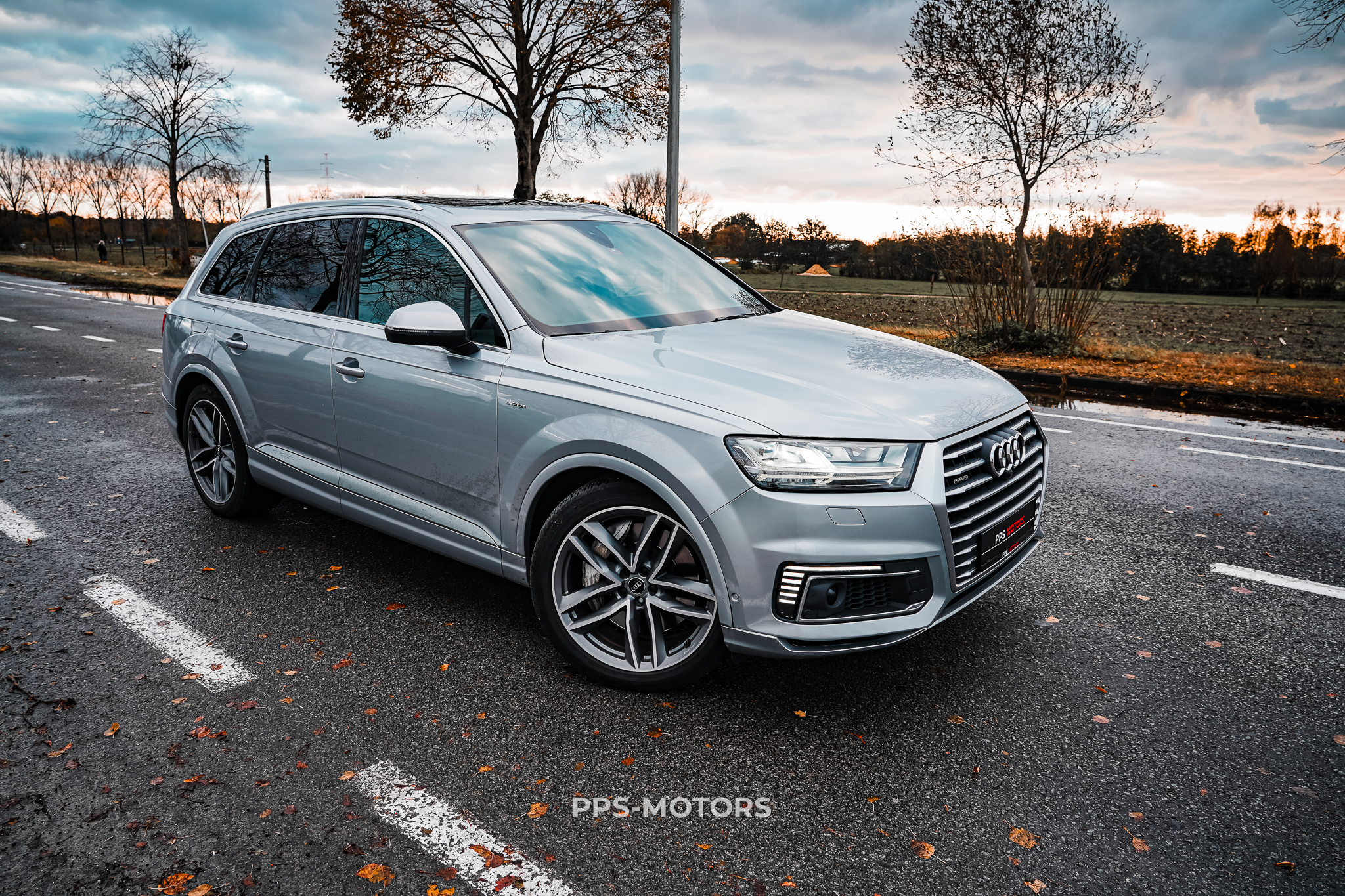 Audi Q7 3.0 TDI V6 E-TRON photo 16