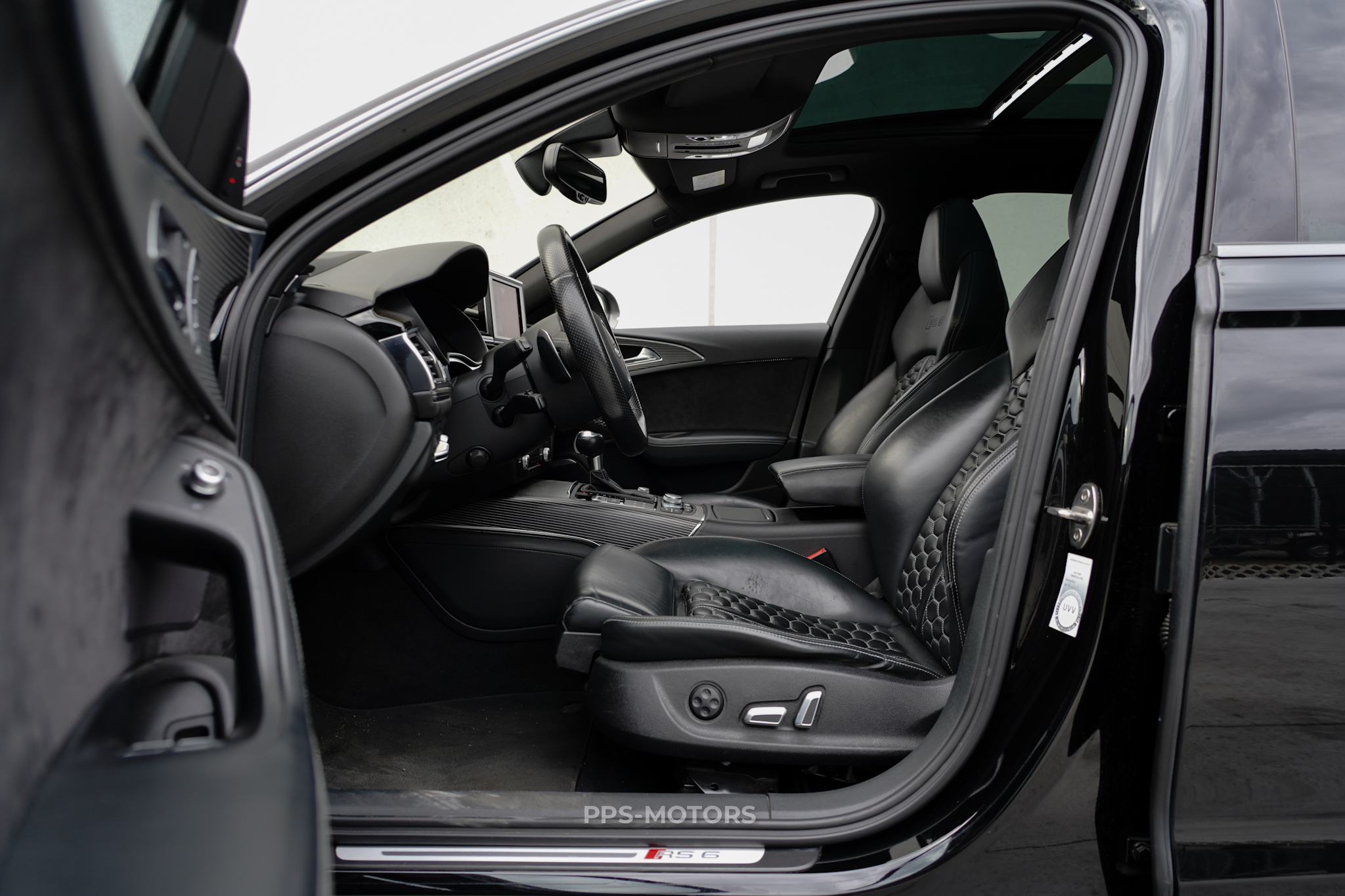 Audi RS6 4.0 V8 PERFORMANCE photo 7