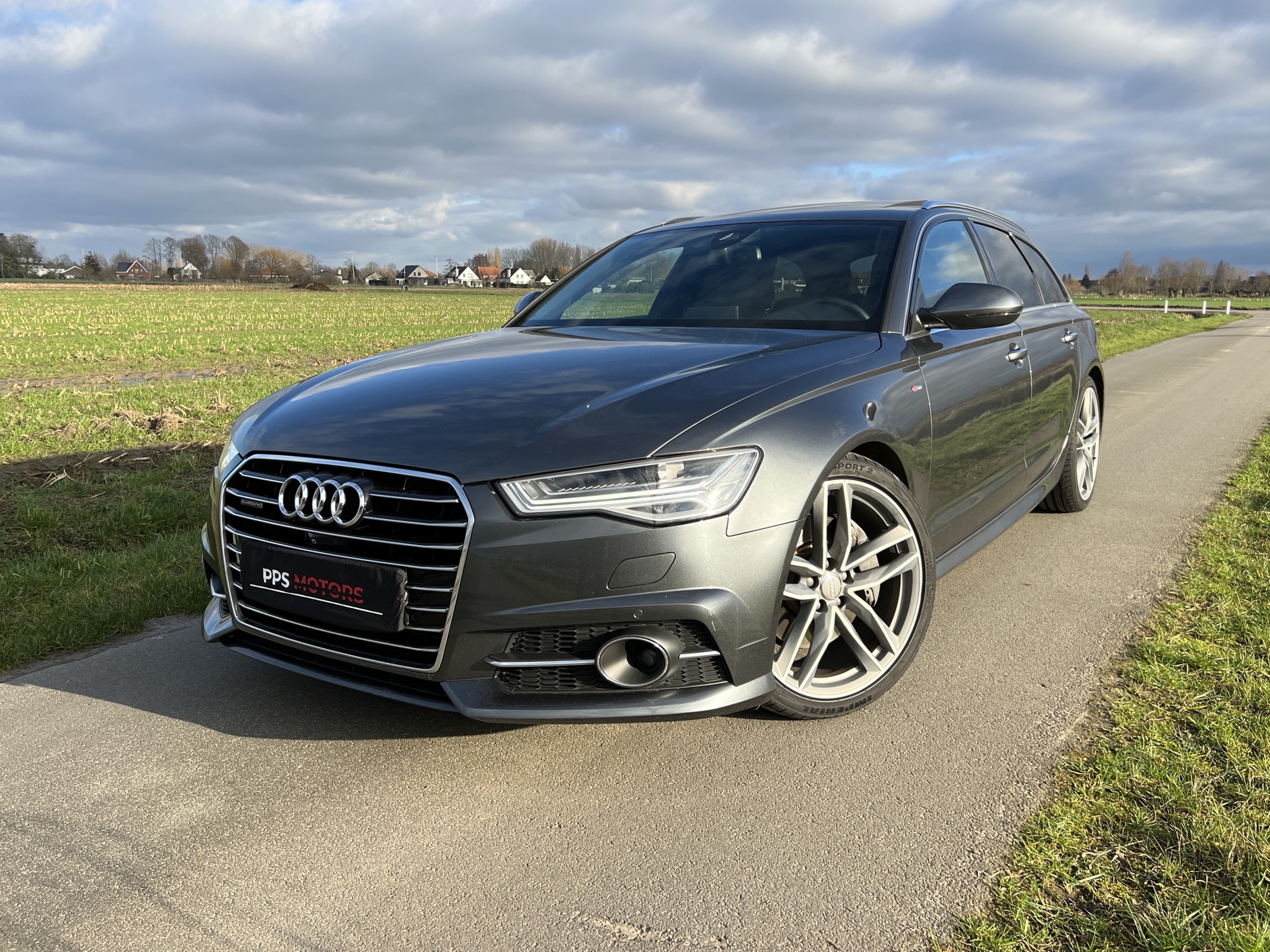 Audi A6 3.0 TDI V6 QUATTRO S-LINE photo 31