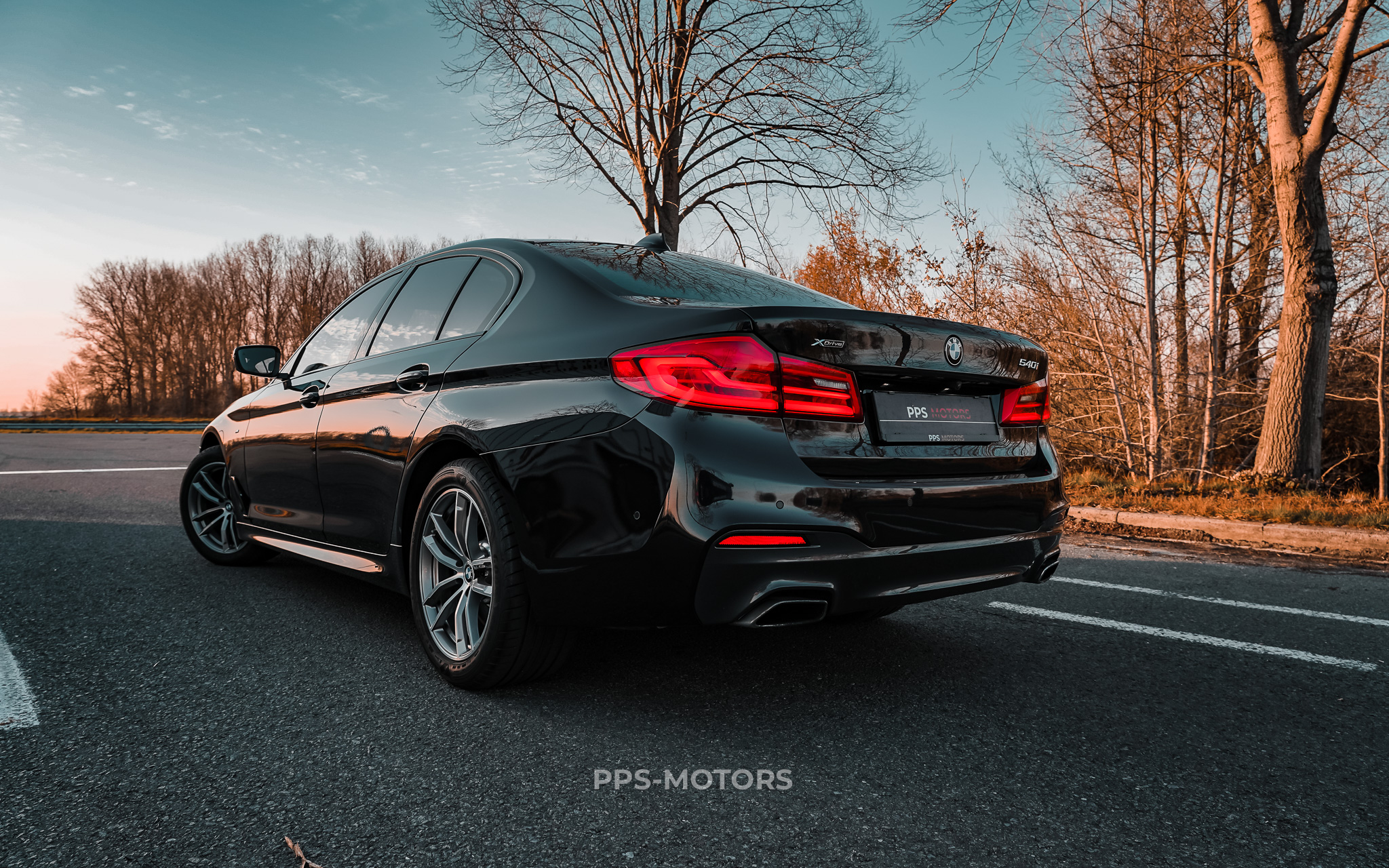 BMW 540i xDRIVE G30 M-PAKKET photo 22