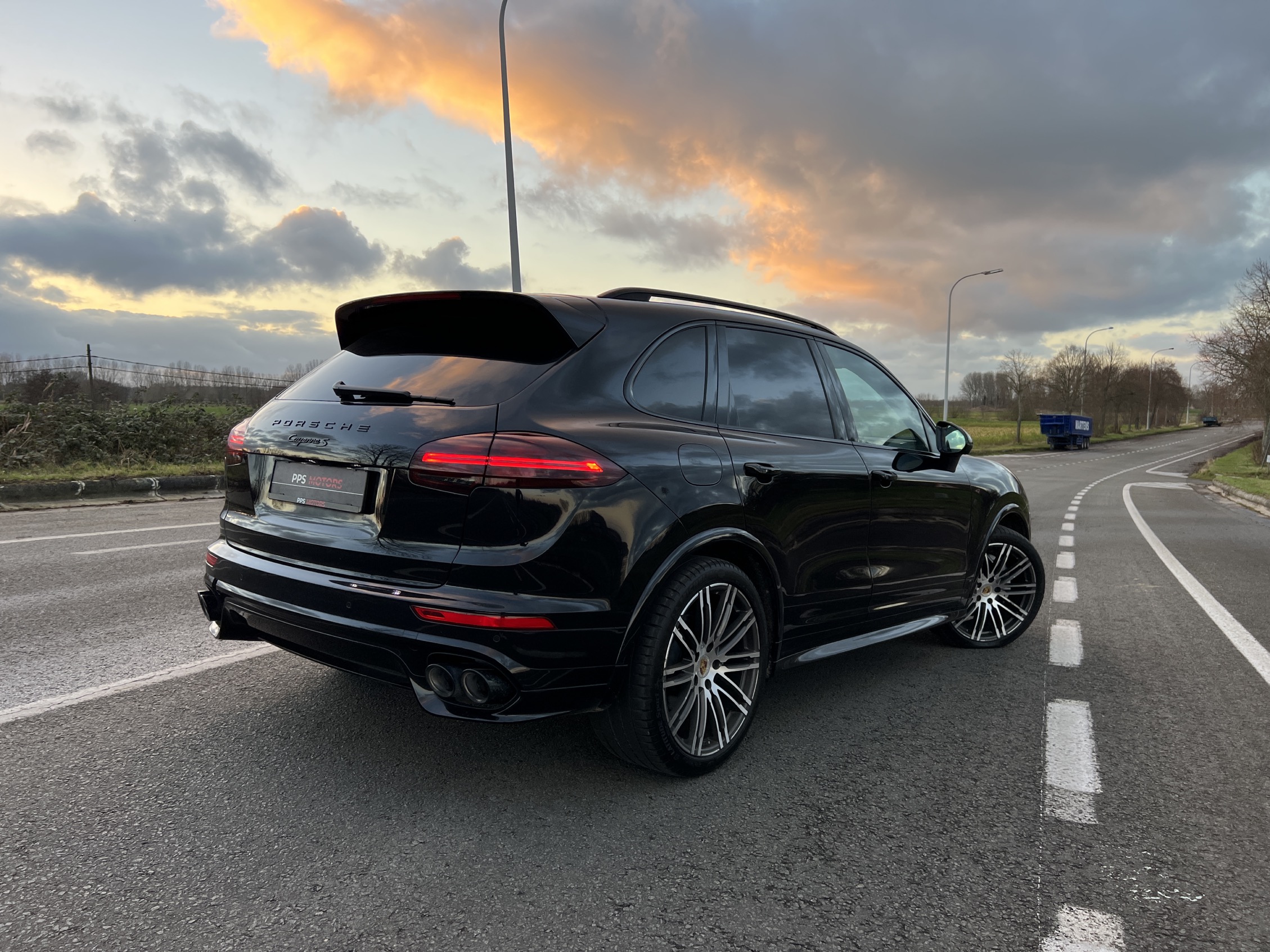 Porsche CAYENNE S 4.2 V8 PLATINUM EDITION photo 6