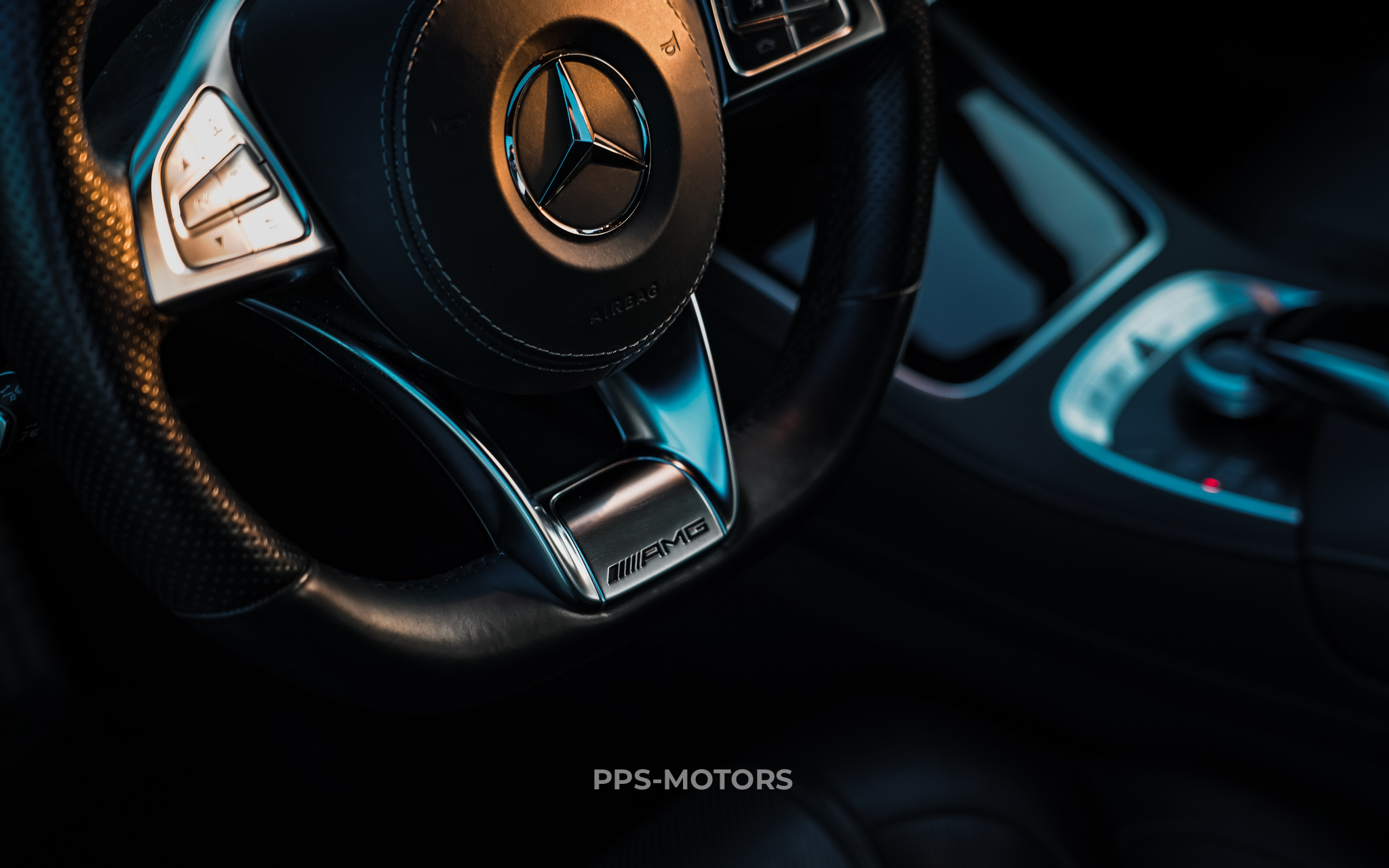 Mercedes Benz S500 L photo 27