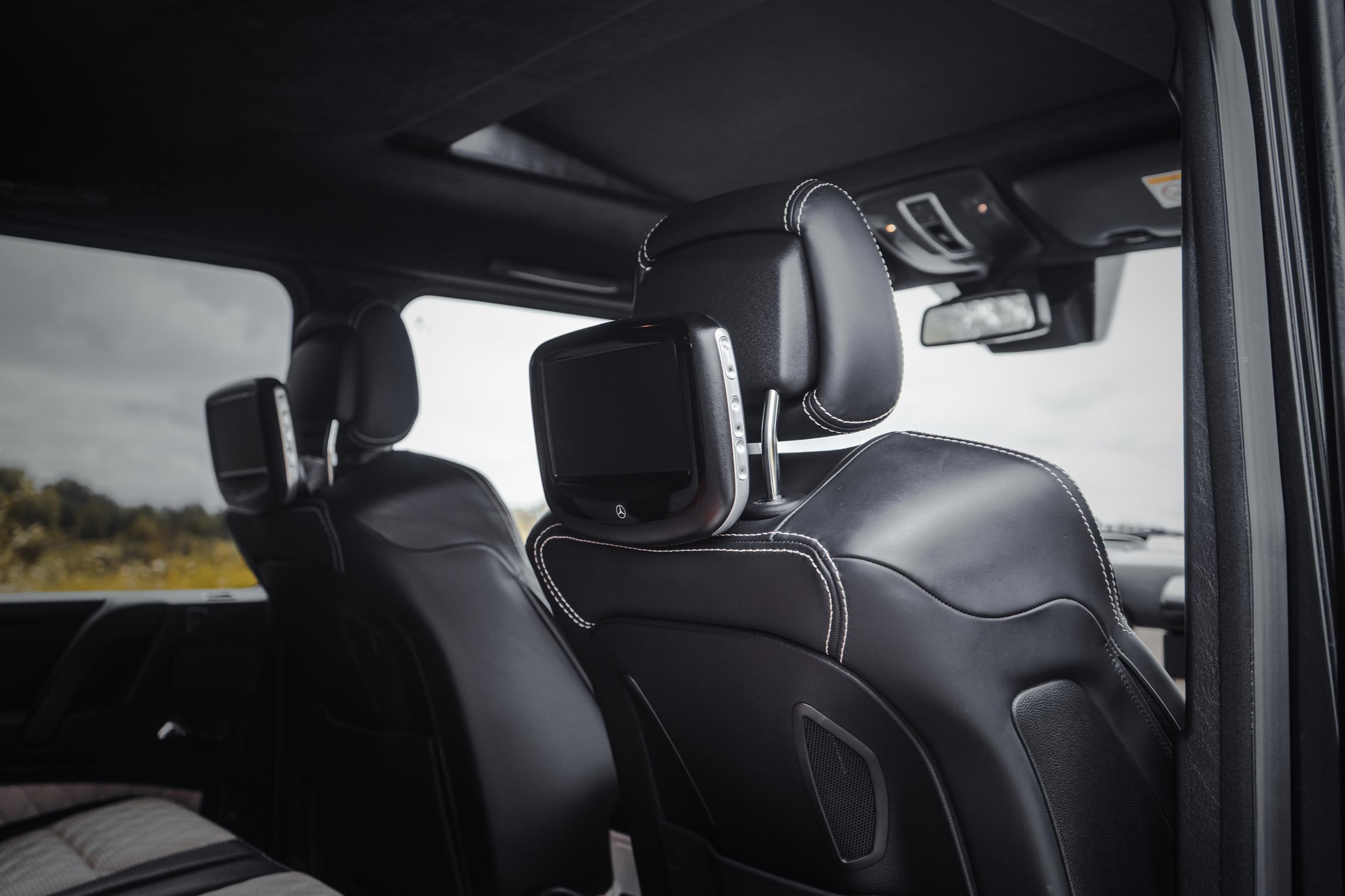 Mercedes Benz G63 AMG 5.5 V8 - EXCLUSIVE EDITION 463 - DESIGNO photo 41