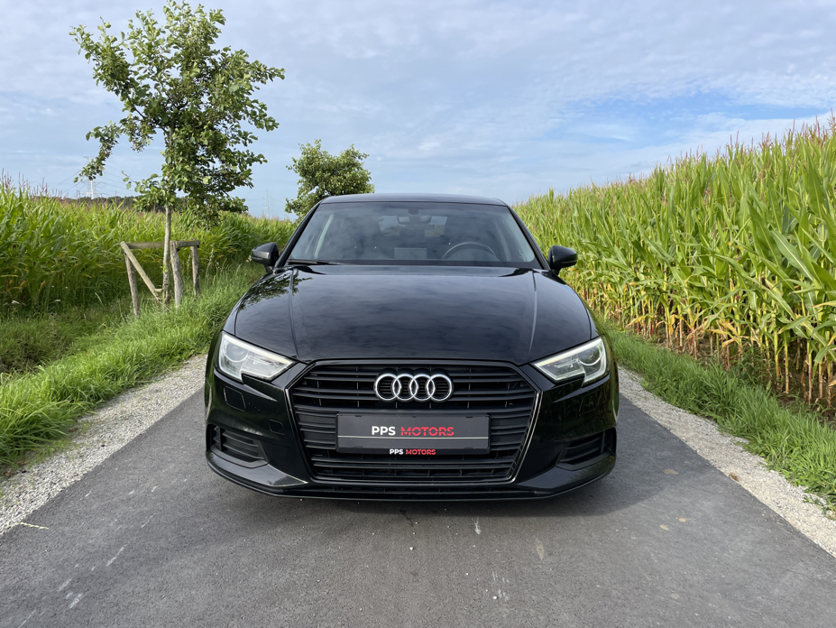 Audi A3 BERLINE 1.6 TDI photo 4