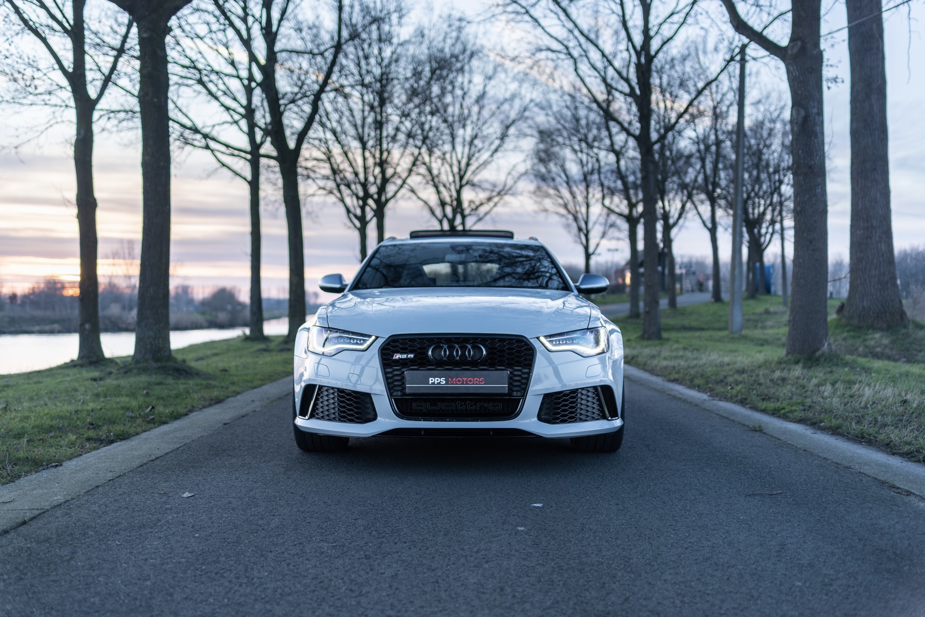 Audi RS6 4.0 V8 QUATTRO MILLTEK photo 2