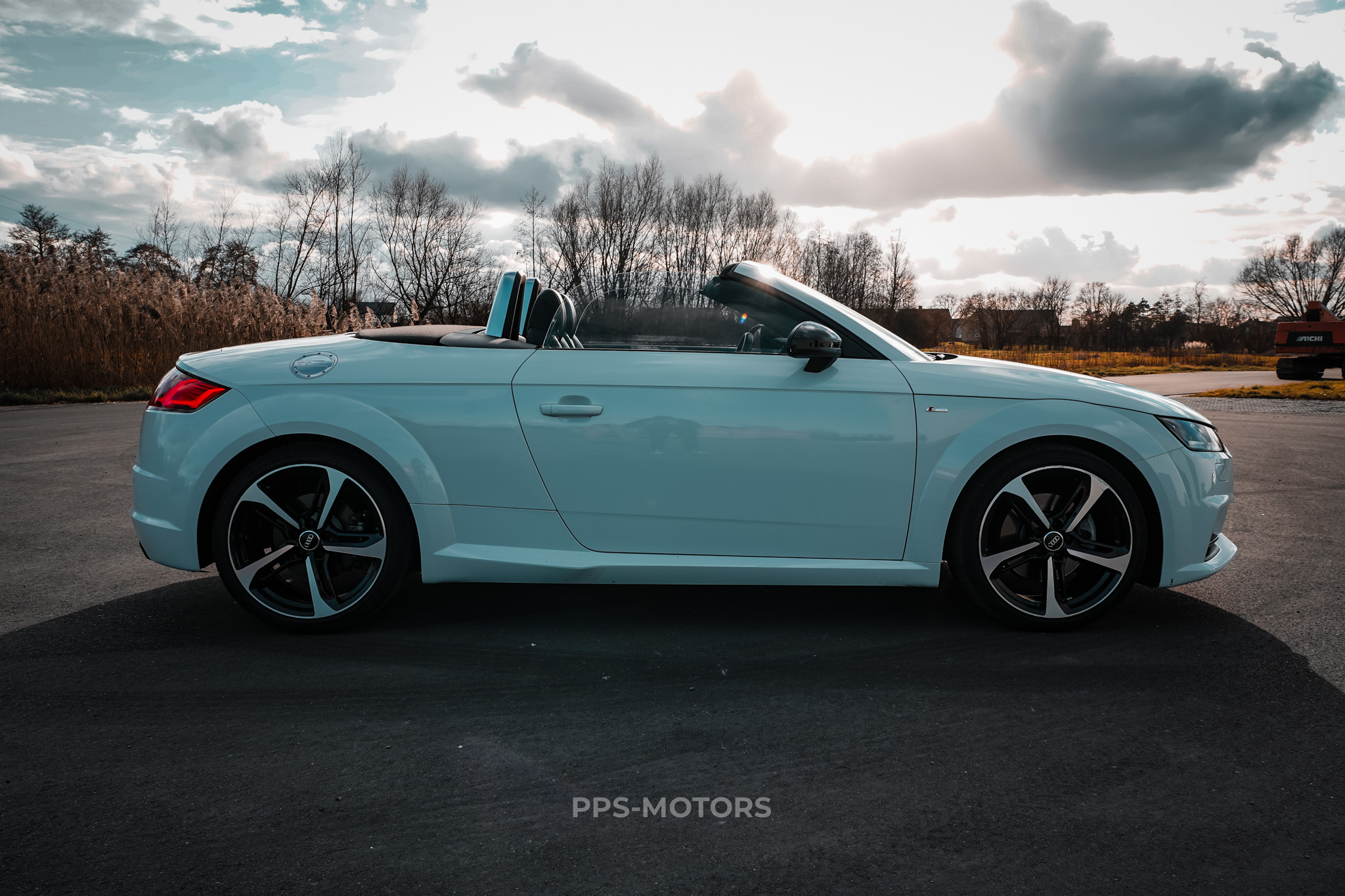 Audi TT ROADSTER 2.0 TFSI S-TRONIC photo 6