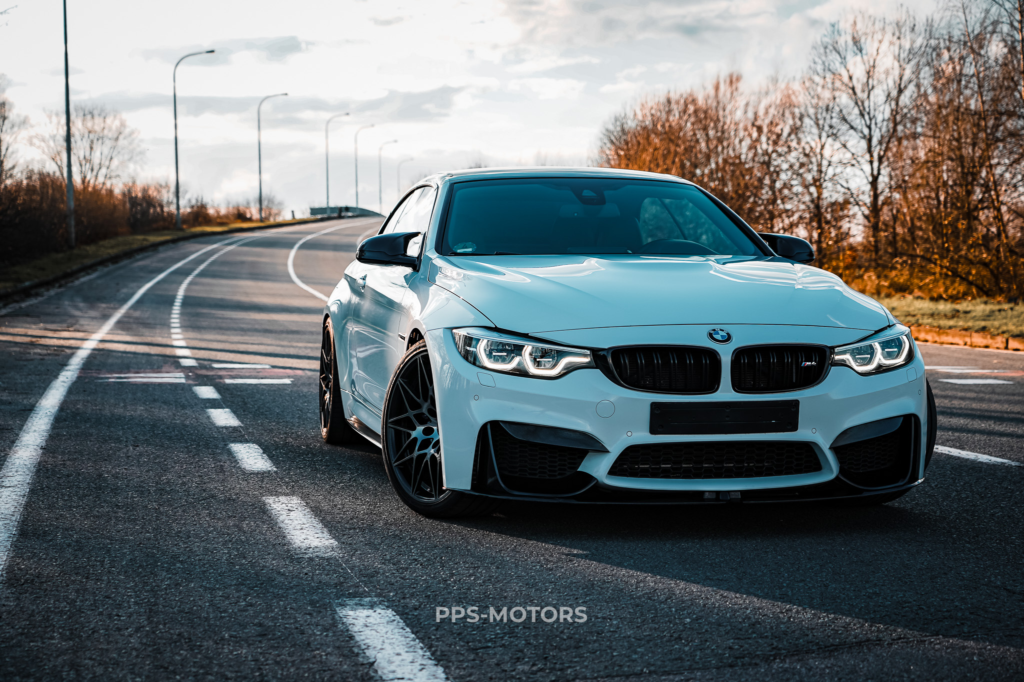BMW M4 3.0 CABRIO INDIVIDUAL PACK photo 41