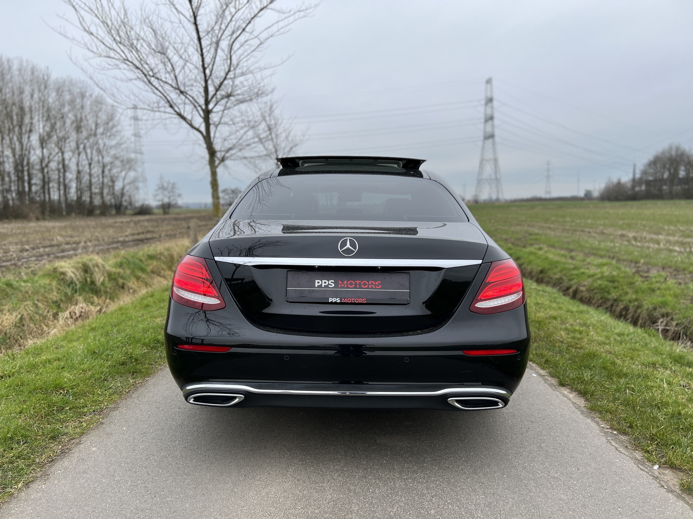 Mercedes Benz E220 BERLINE AVANTGARDE photo 5
