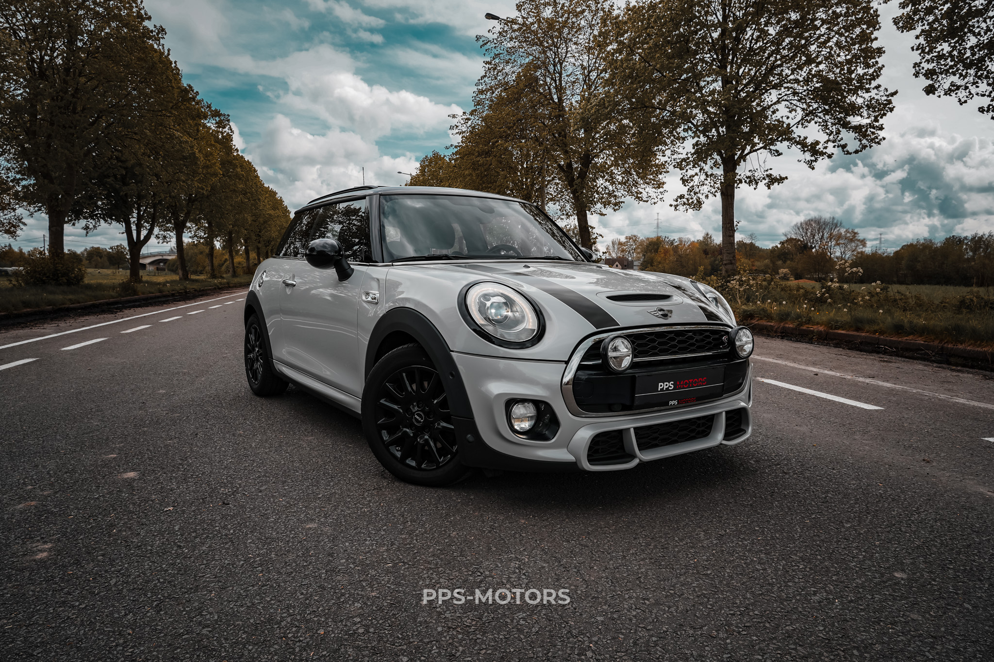 MINI COOPER 2.0 SD JOHN COOPER WORKS photo 4