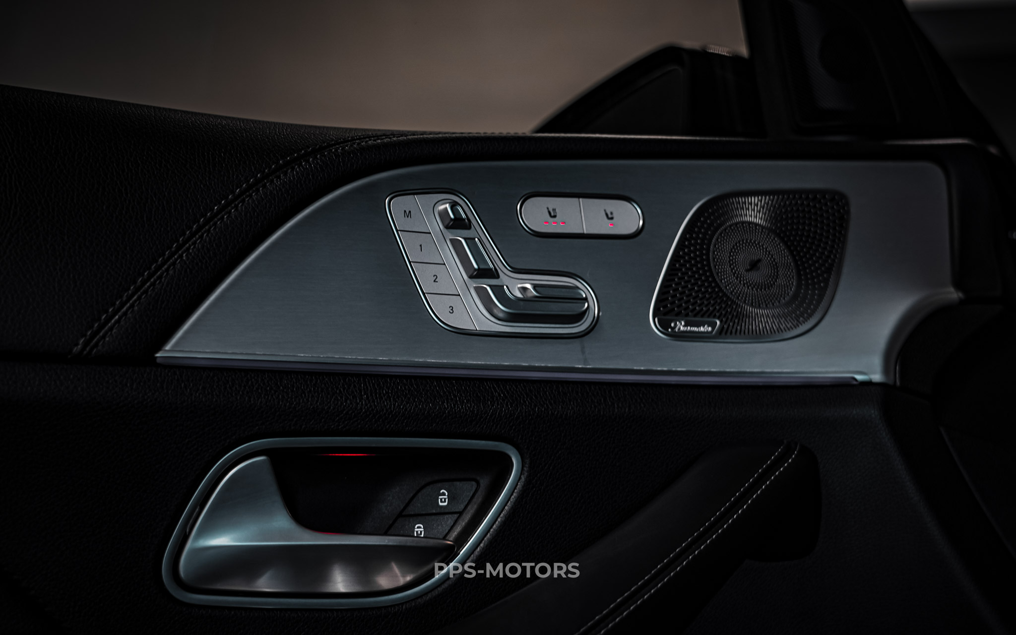 Mercedes Benz GLE53 AMG 3.0 V6 4MATIC+ photo 18