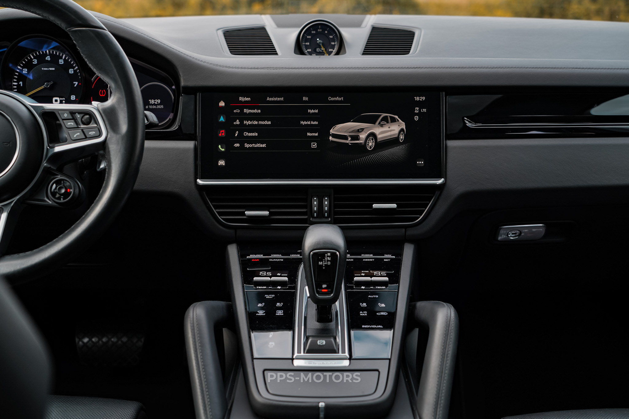 Porsche CAYENNE COUPÉ 3.0i V6 SPORTDESIGN photo 16