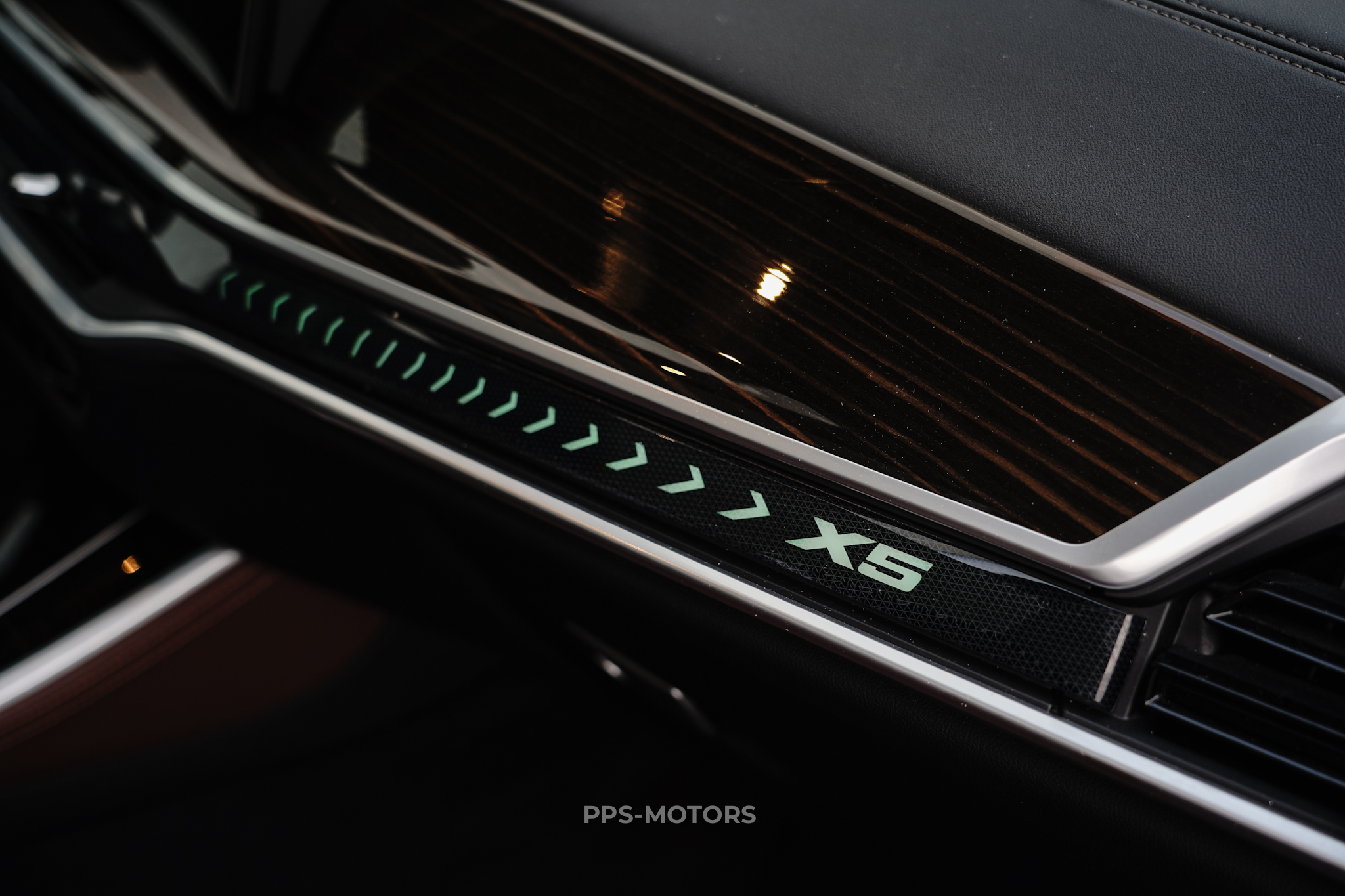 BMW X5 50e M-PAKKET photo 22