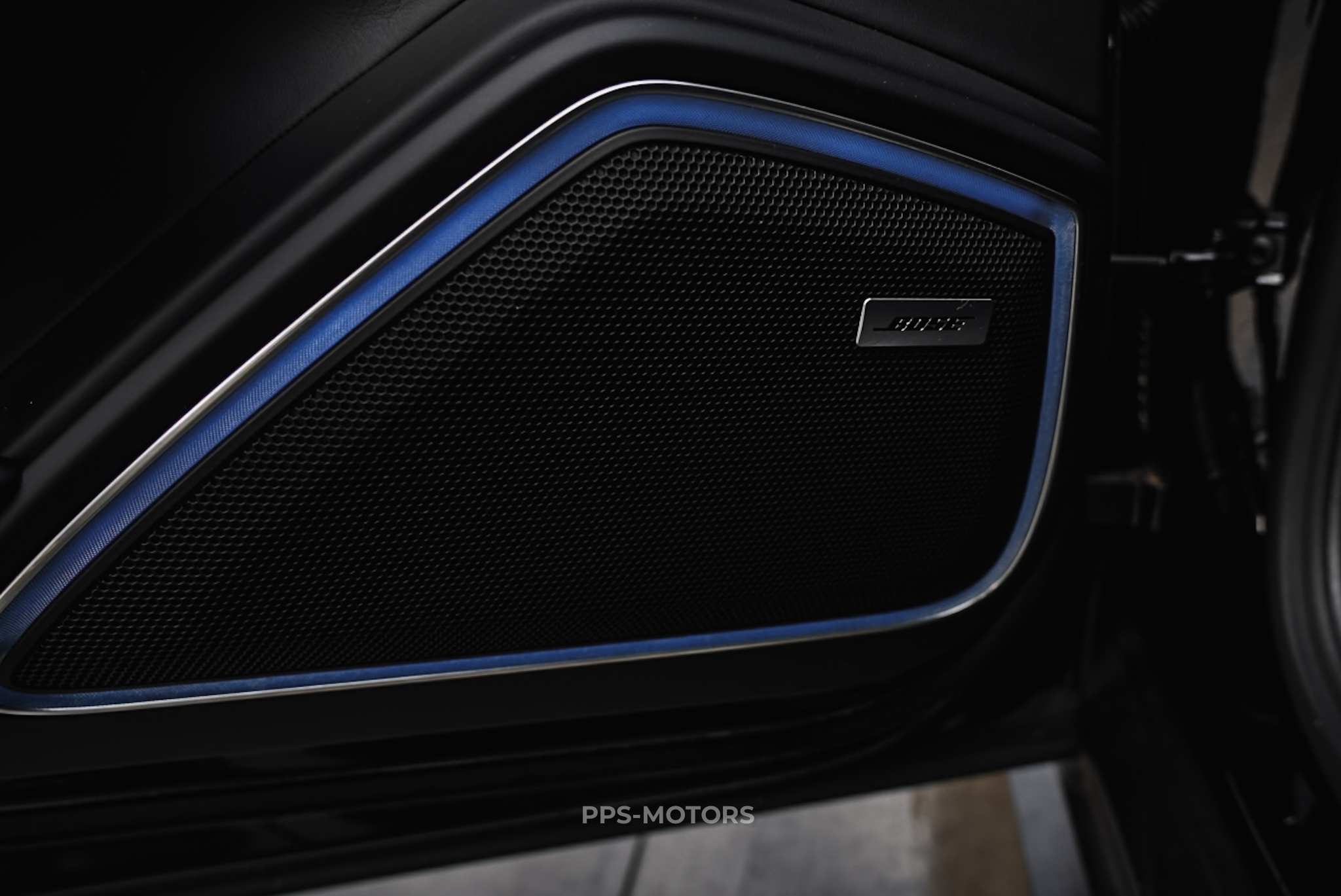 Porsche PANAMERA SPORT TURISMO 4 E-HYBRID photo 28