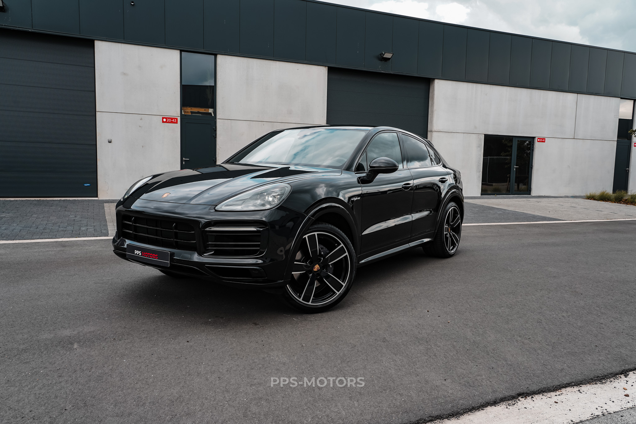 Porsche CAYENNE COUPÉ 3.0i V6 SPORTDESIGN photo 33
