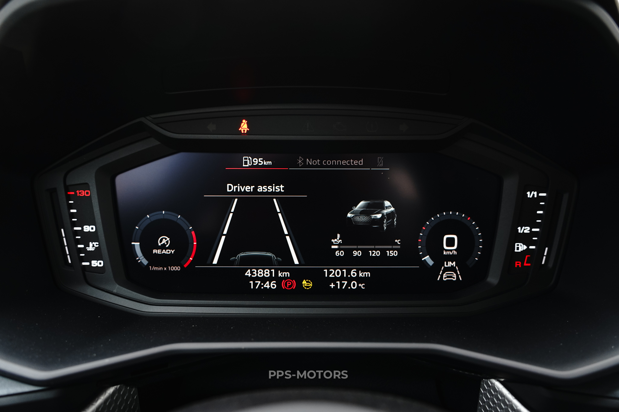 Audi A1 30 TFSI CITYCARVER S-LINE photo 17