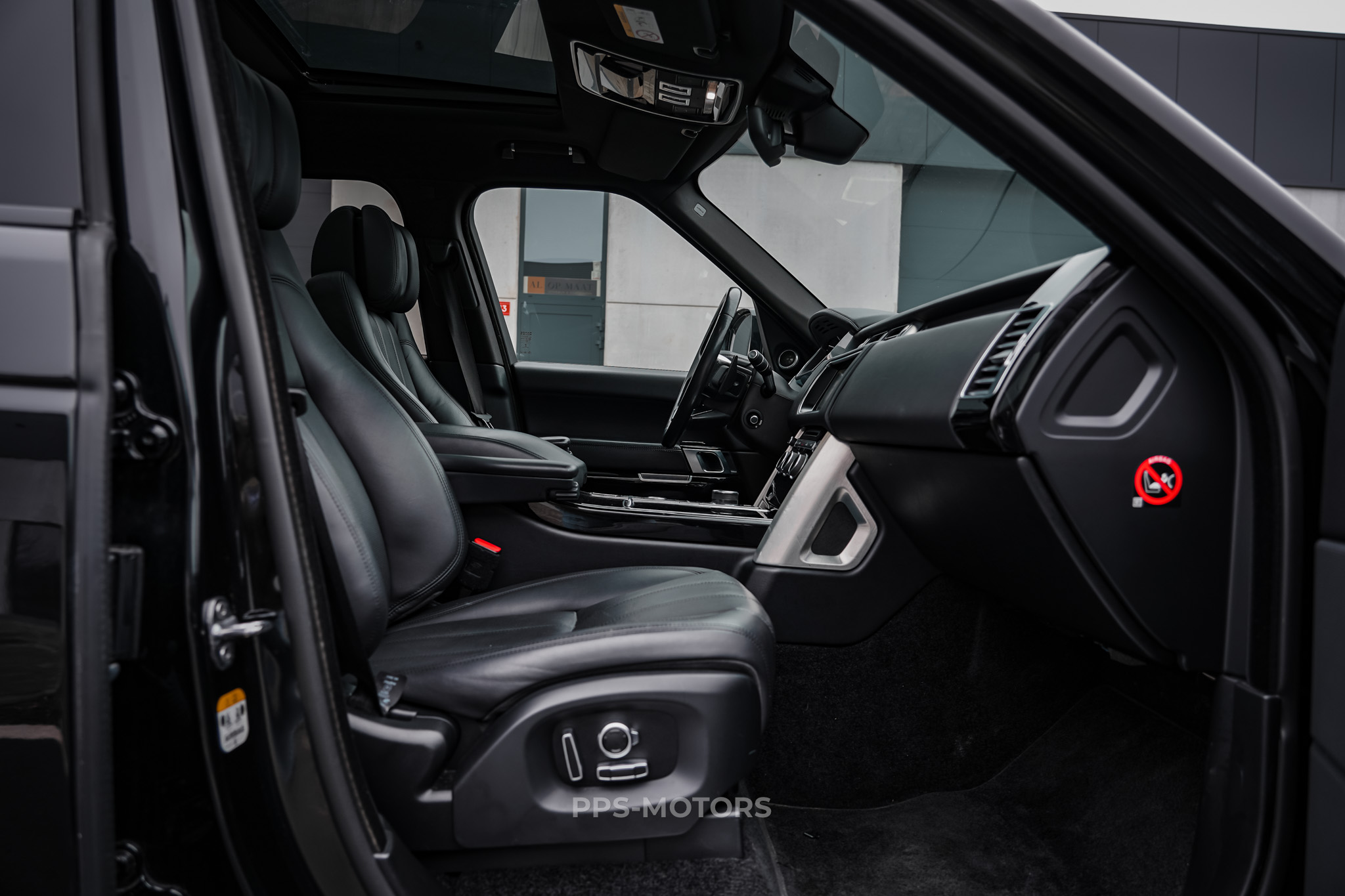 Land Rover RANGE ROVER VOGUE 3.0TDV6 photo 18