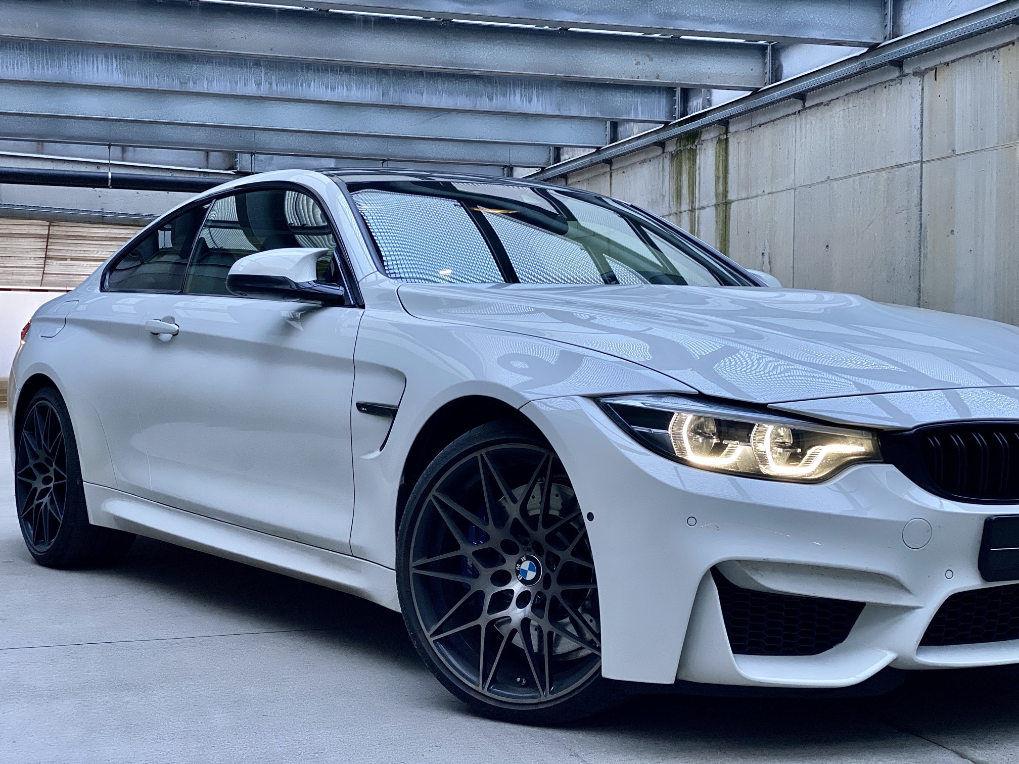 BMW M4 COMPETITION 3.0 photo 3