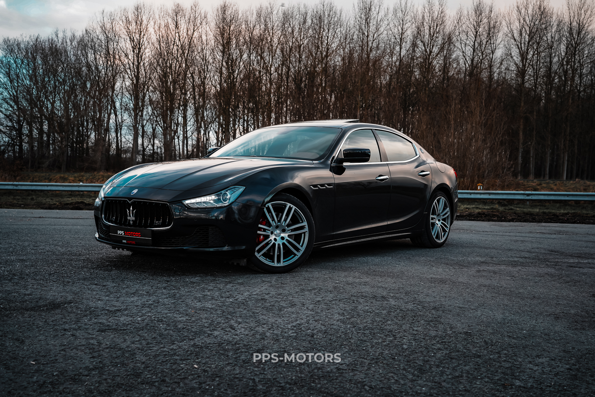 Maserati GHIBLI 3.0 V6 TURBO photo 12