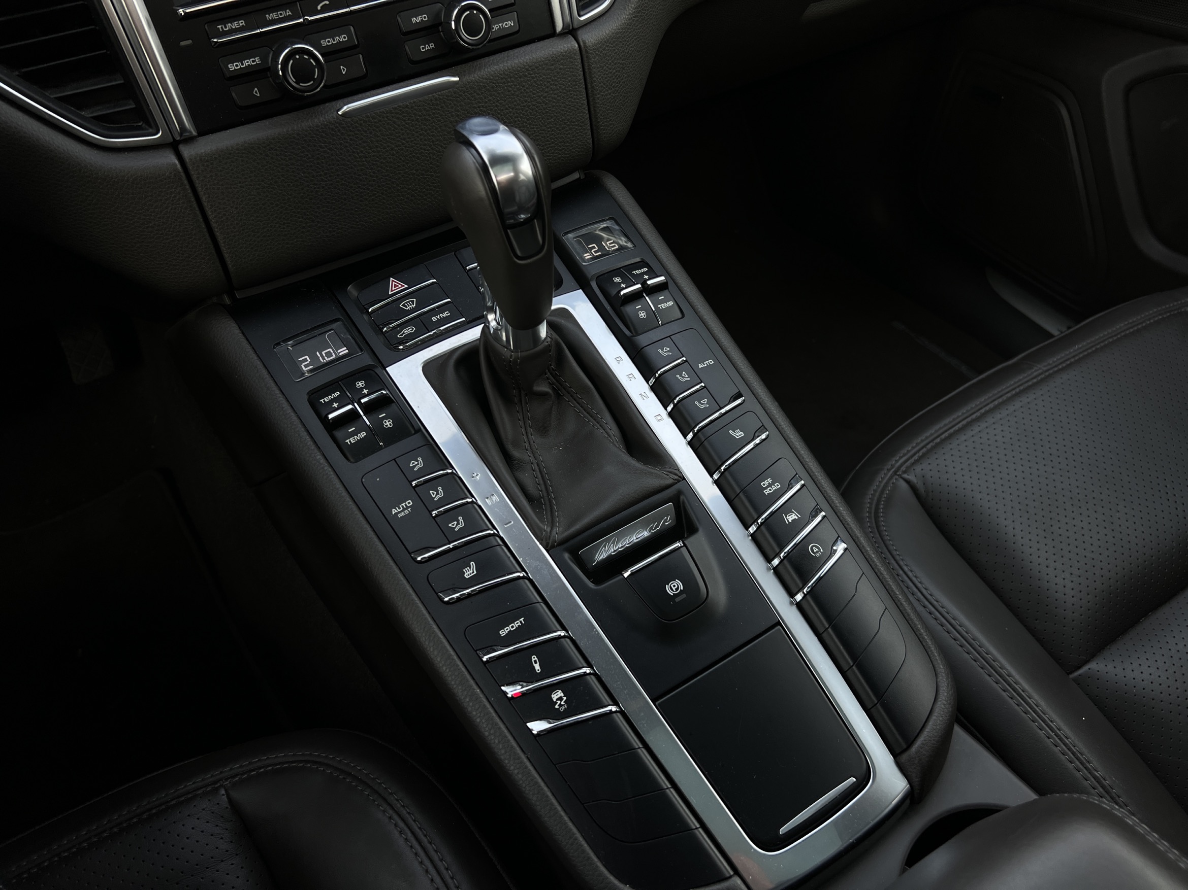 Porsche MACAN S 3.0 SPORTDESIGN photo 14