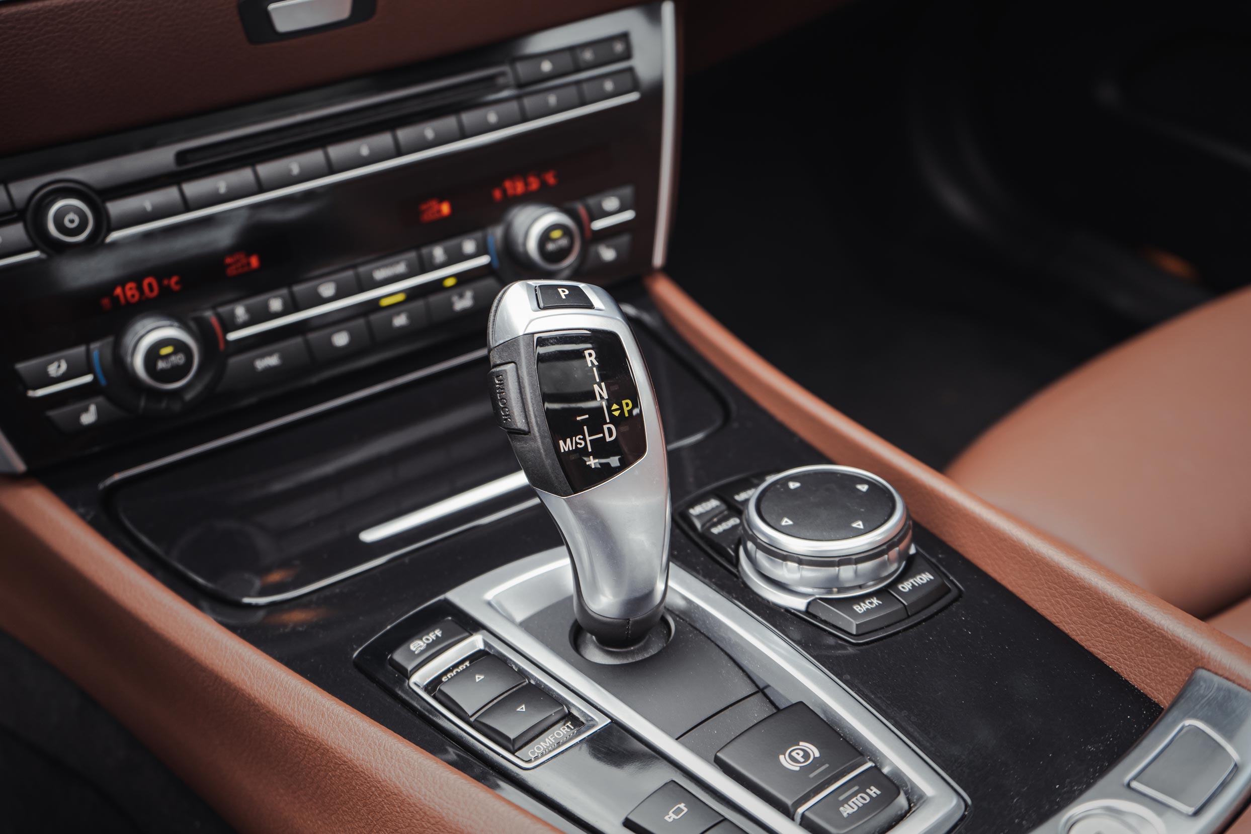BMW 520 GT LUXURY LINE photo 9