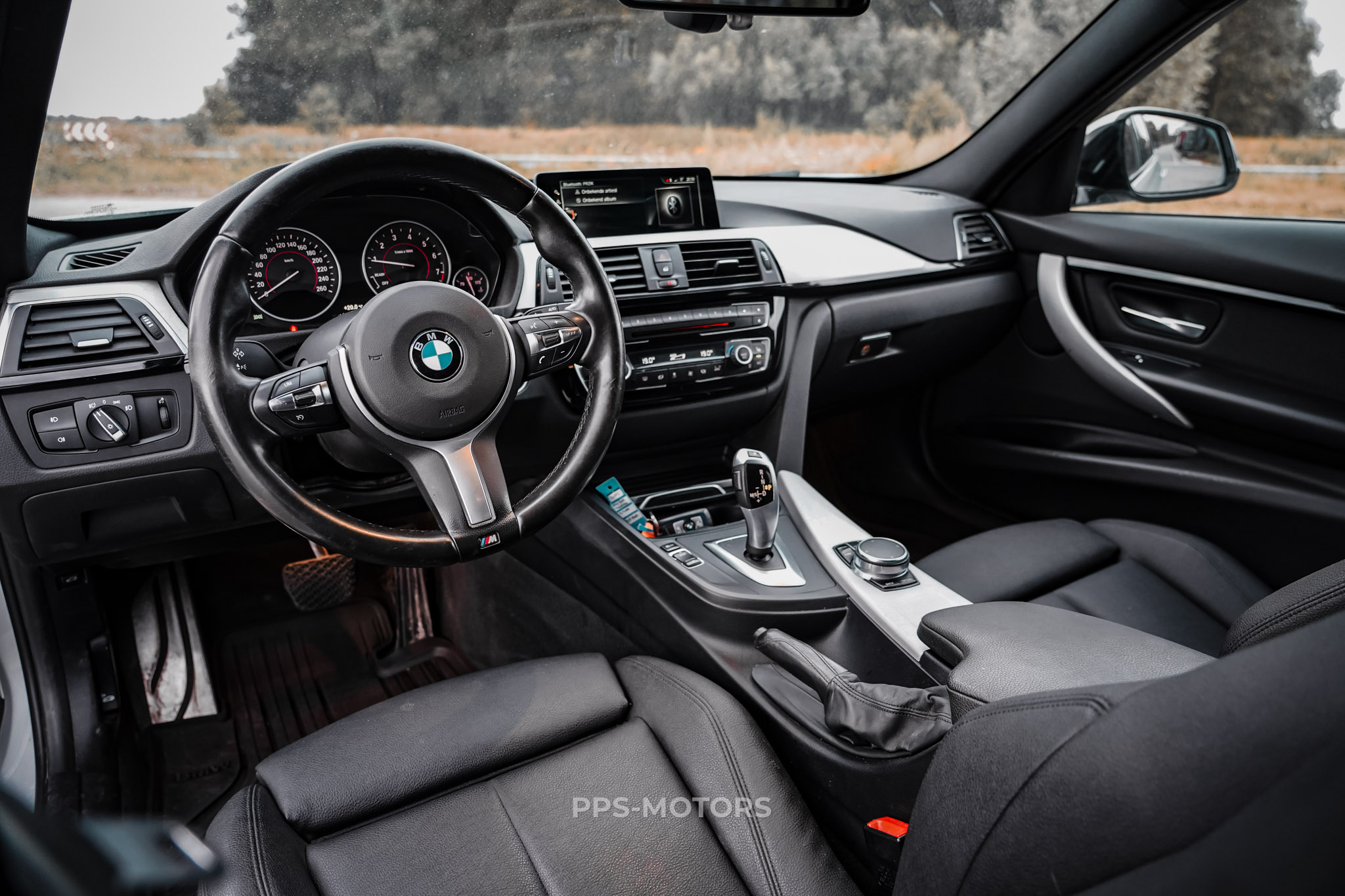 BMW 318iA M-PAKKET photo 16