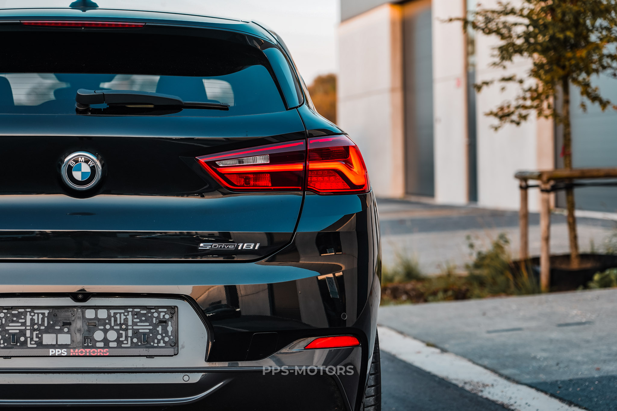BMW X2 1.5iA sDrive18 M-PAKKET photo 5