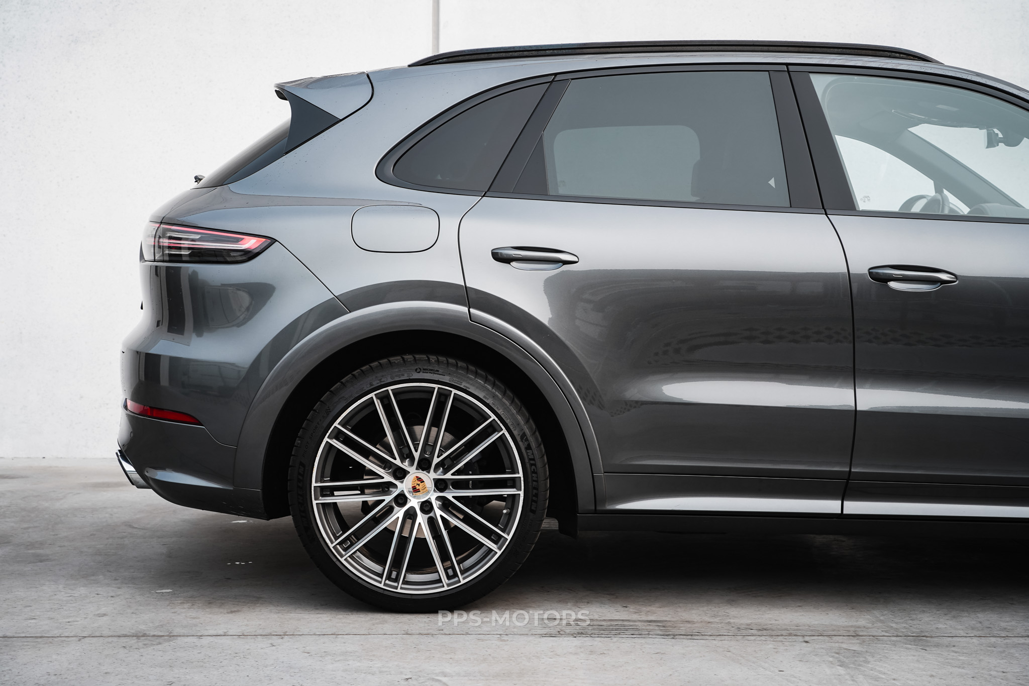 Porsche CAYENNE 3.0i V6 photo 21