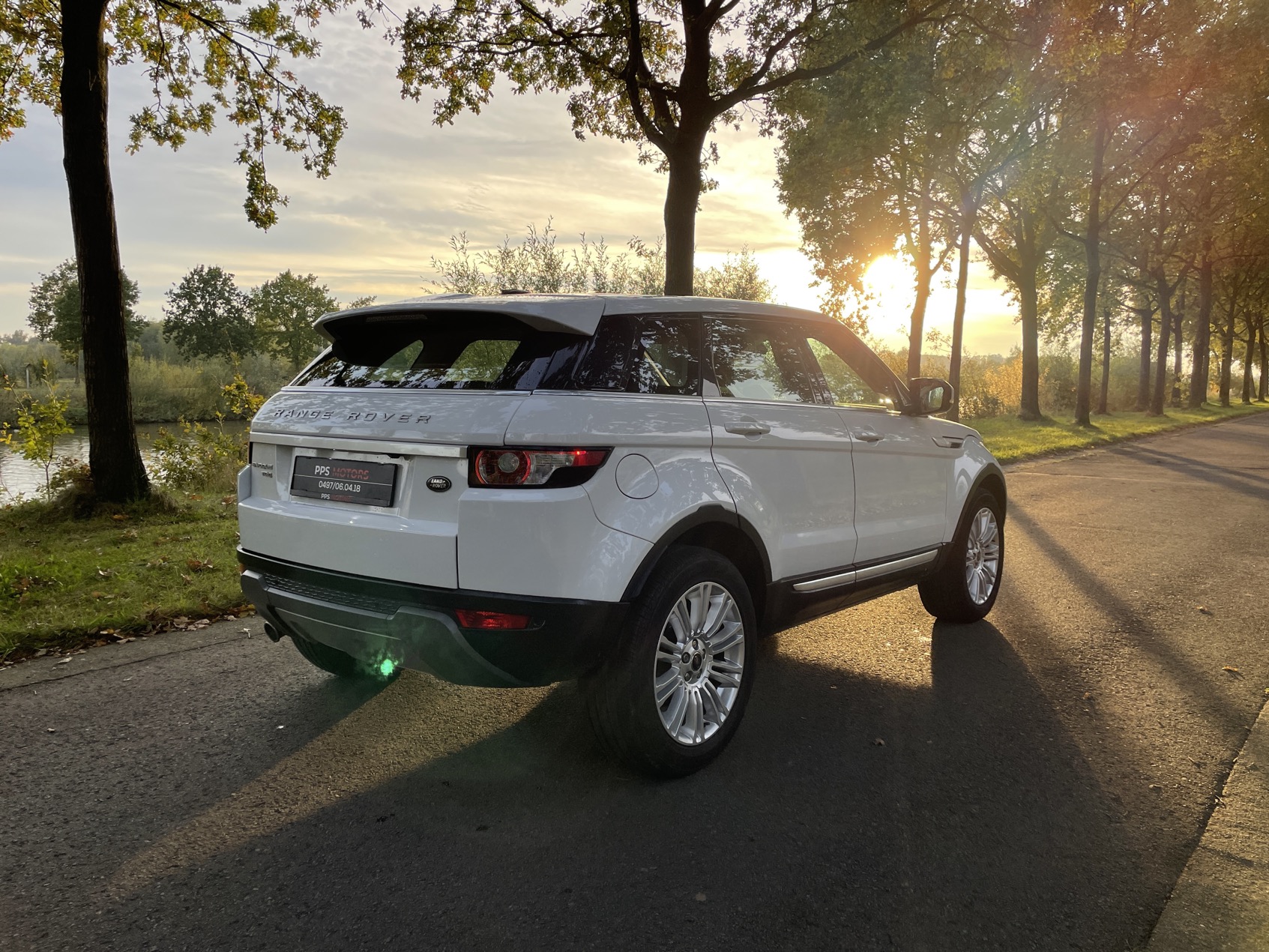 Land Rover RANGE ROVER EVOQUE 2.2 TD4 photo 21