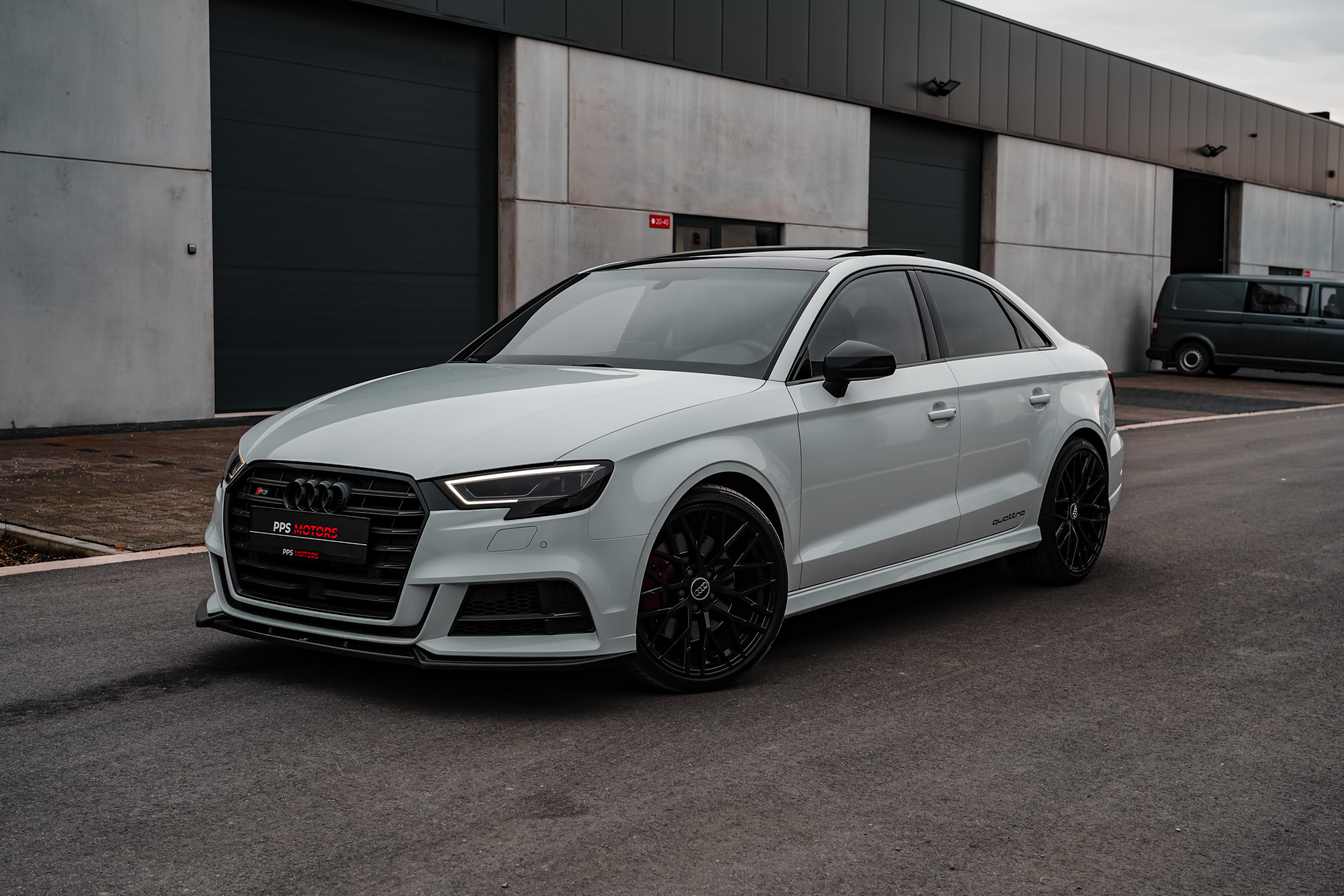 Audi S3 PREMIUM PLUS 2.0 TFSI QUATTRO photo 23