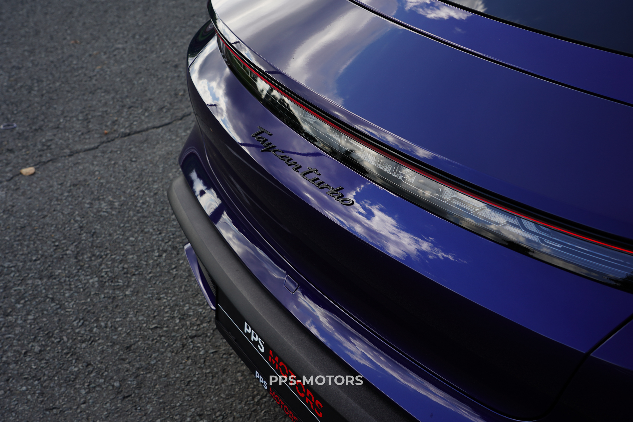 Porsche TAYCAN TURBO NEW! photo 10