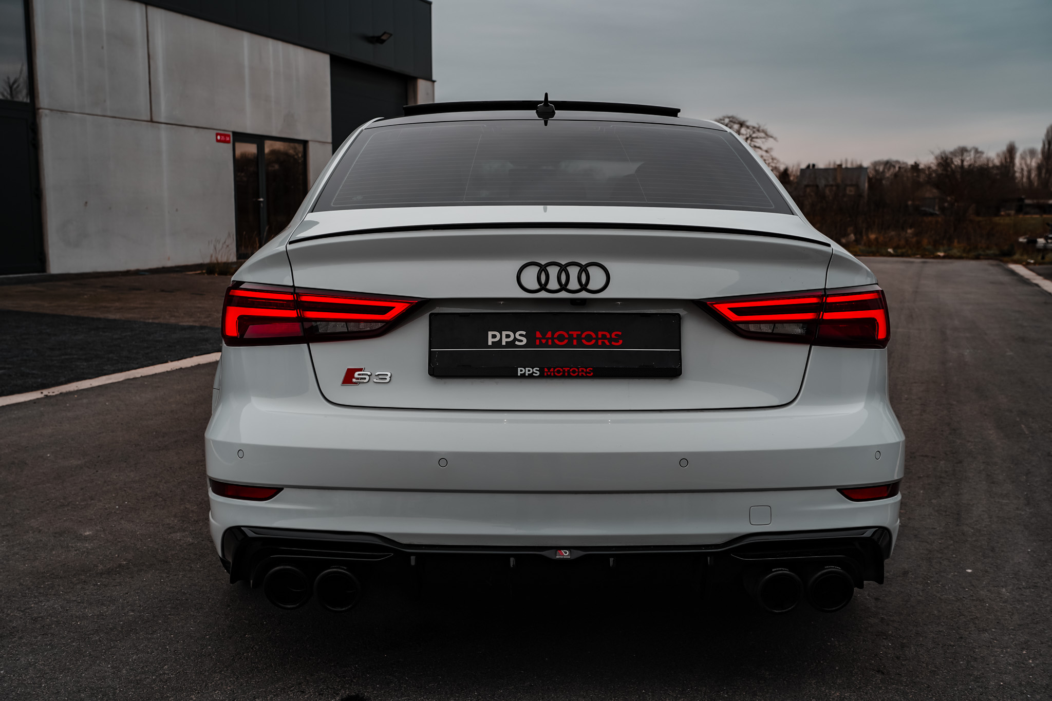Audi S3 PREMIUM PLUS 2.0 TFSI QUATTRO photo 10