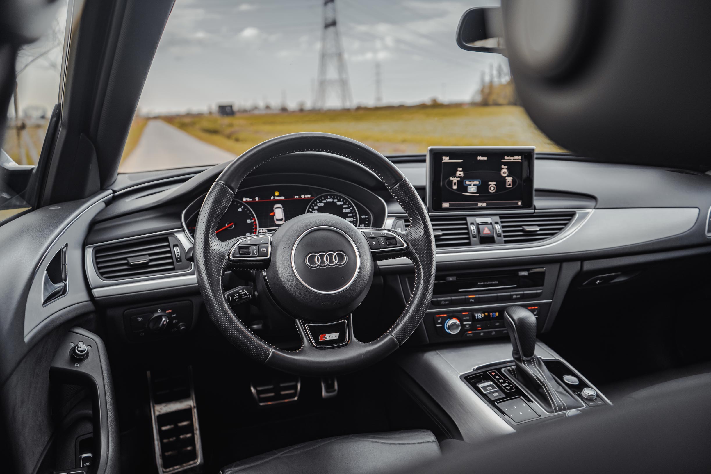 Audi A6 2.0 TDI ULTRA S-LINE photo 14