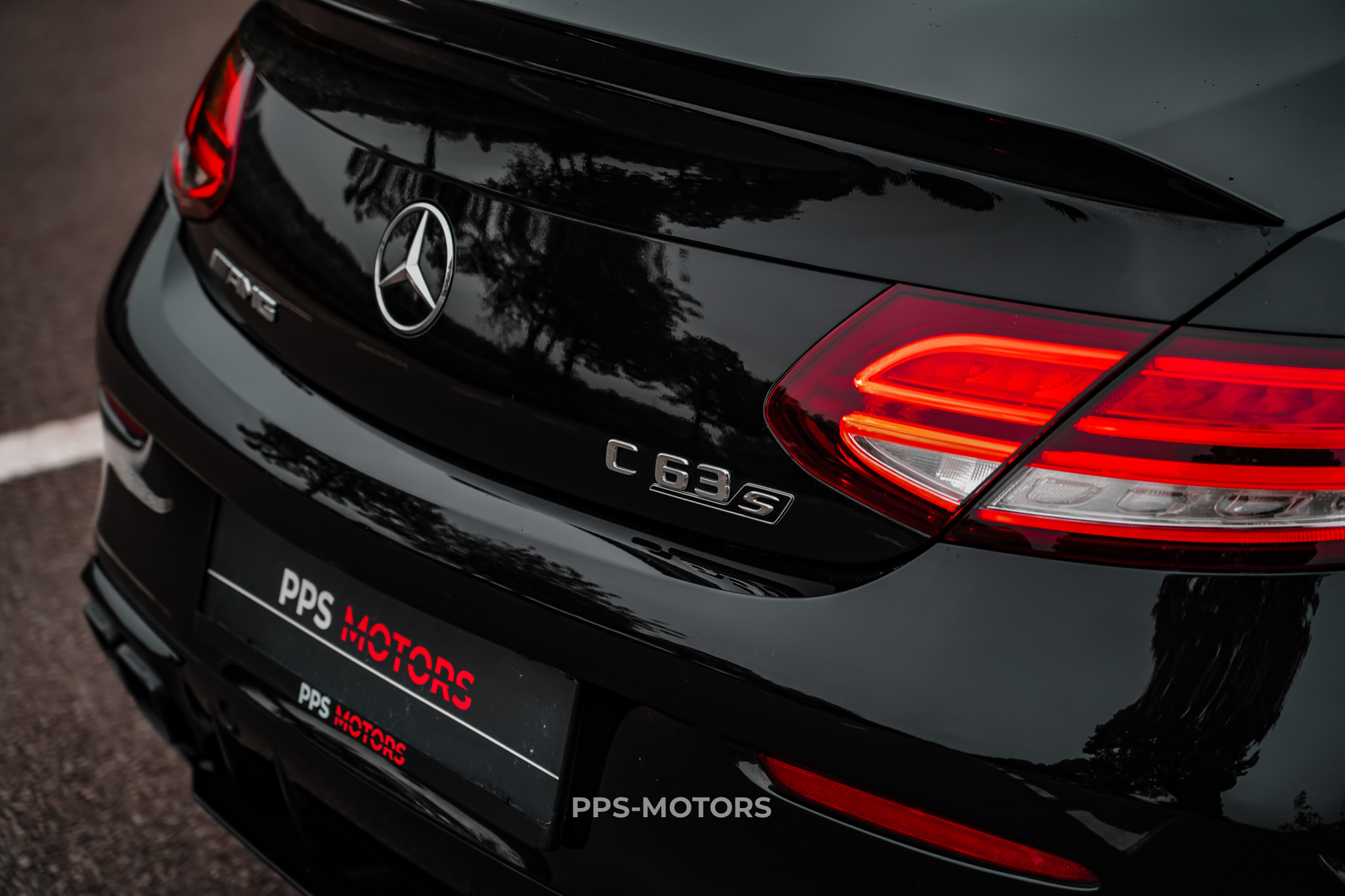 Mercedes Benz C63s AMG 4.0 V8 BITURBO photo 6