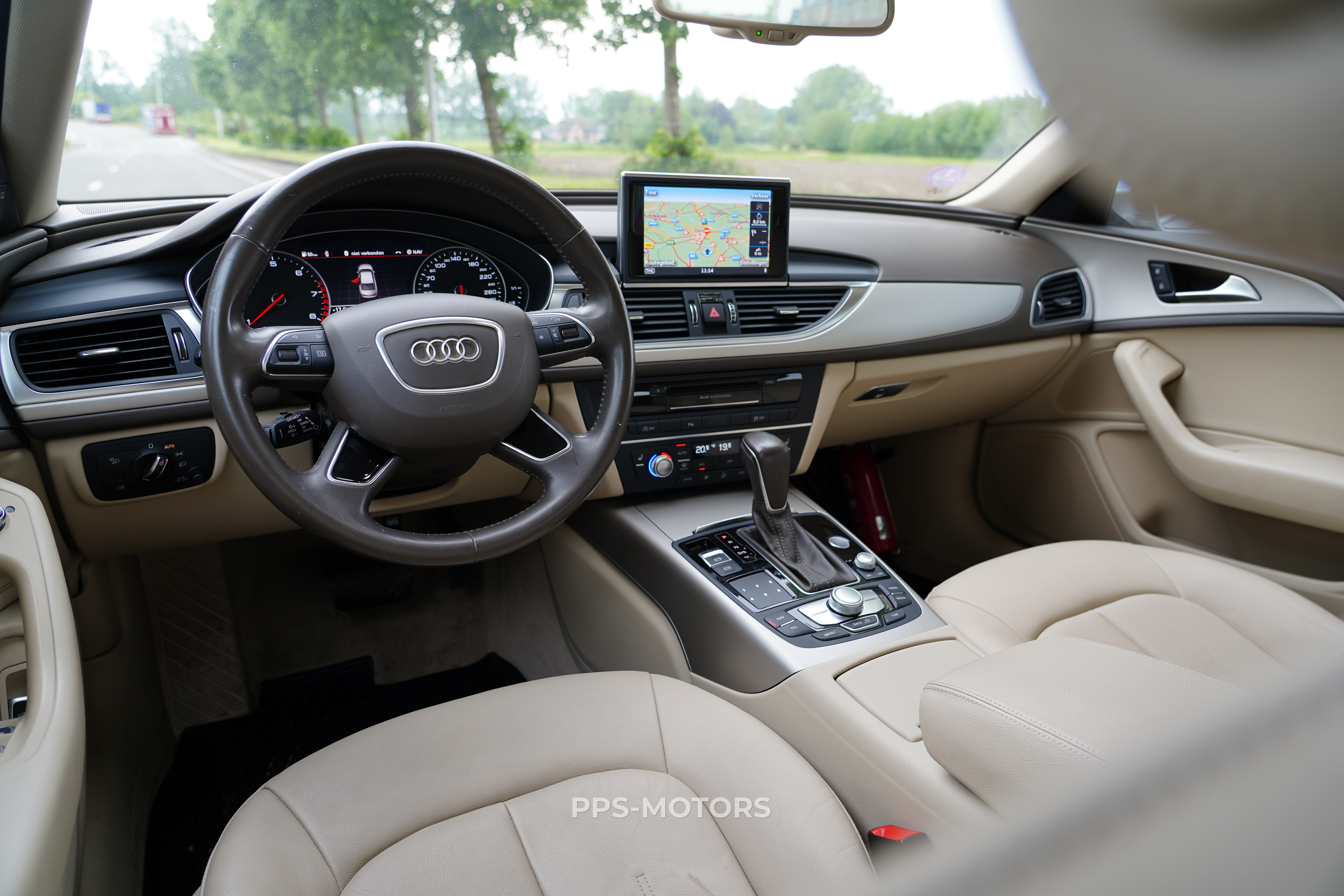 Audi A6 1.8 TFSI photo 10