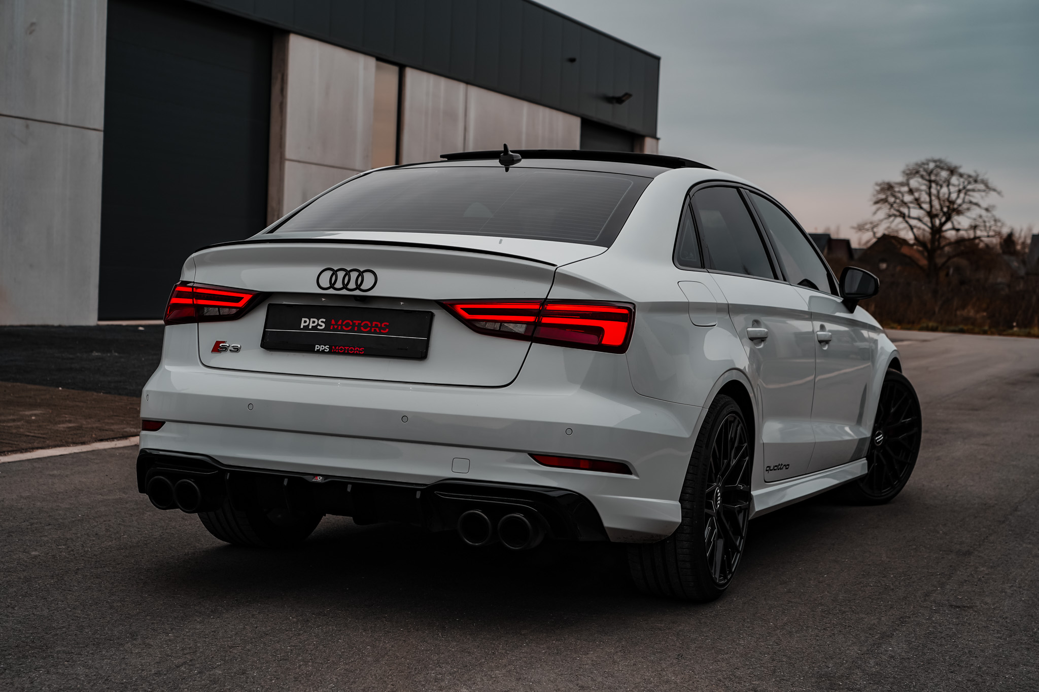 Audi S3 PREMIUM PLUS 2.0 TFSI QUATTRO photo 27