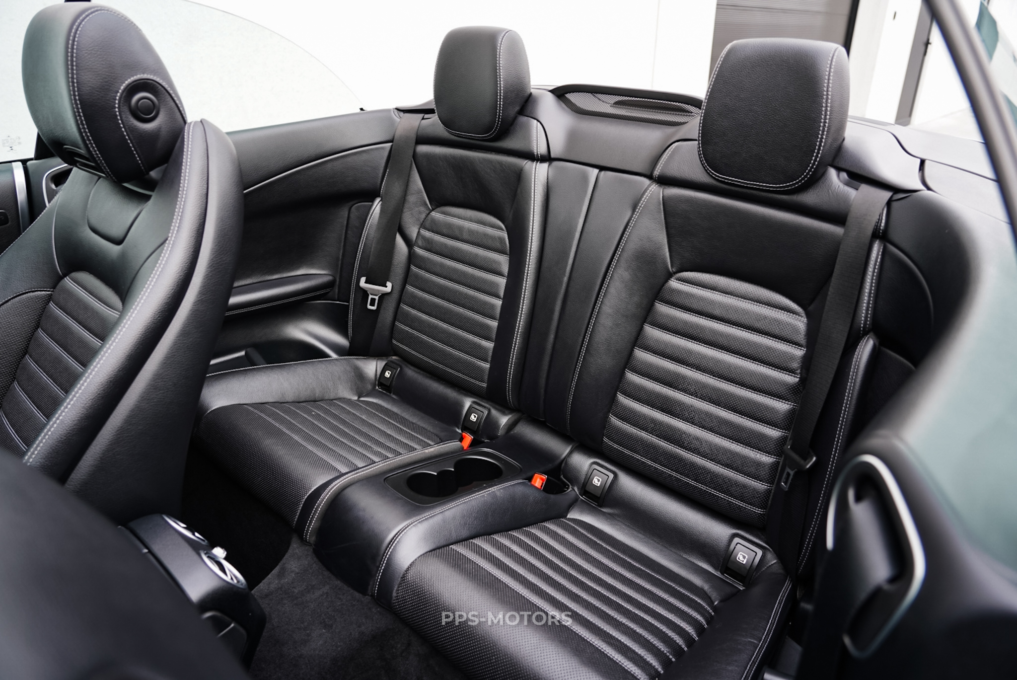 Mercedes Benz C200 CABRIO AMG-PAKKET photo 17