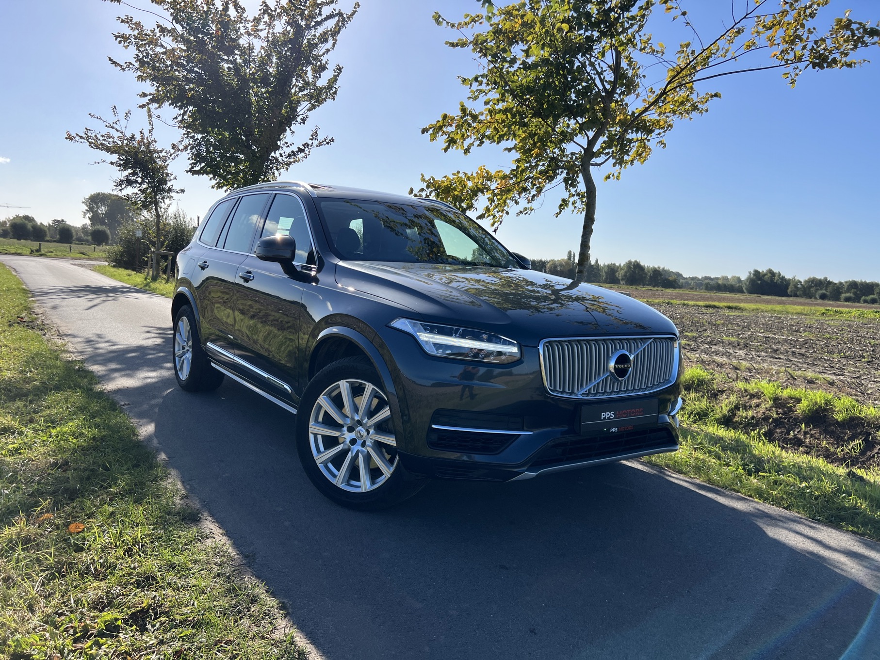 Volvo XC90 2.0 T8 INSCRIPTION photo 19