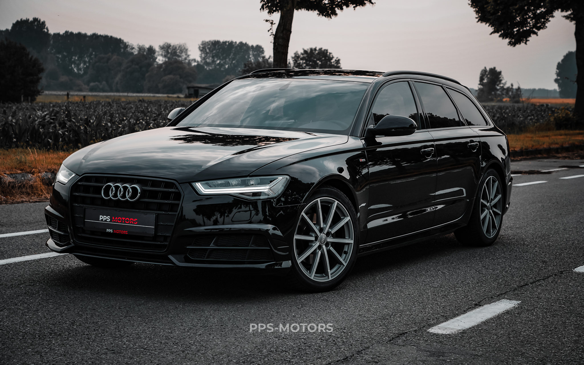 Audi A6 2.0 TDI ULTRA S-LINE photo 2