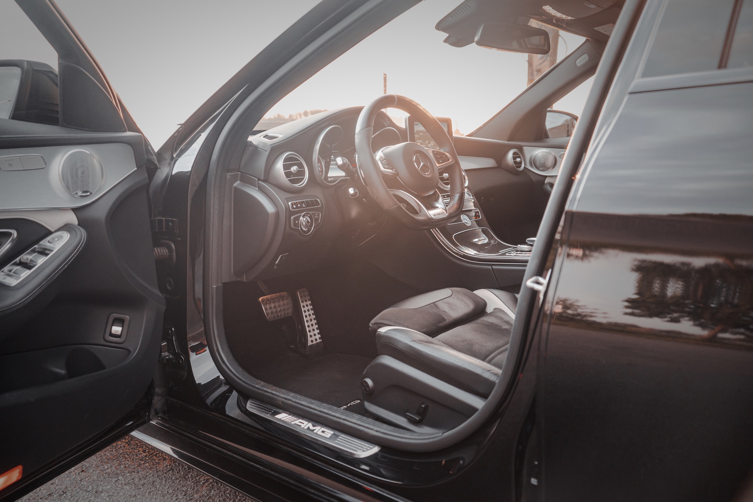 Mercedes Benz C63s AMG 4.0 BITURBO V8 - LICHTE VRACHT photo 38