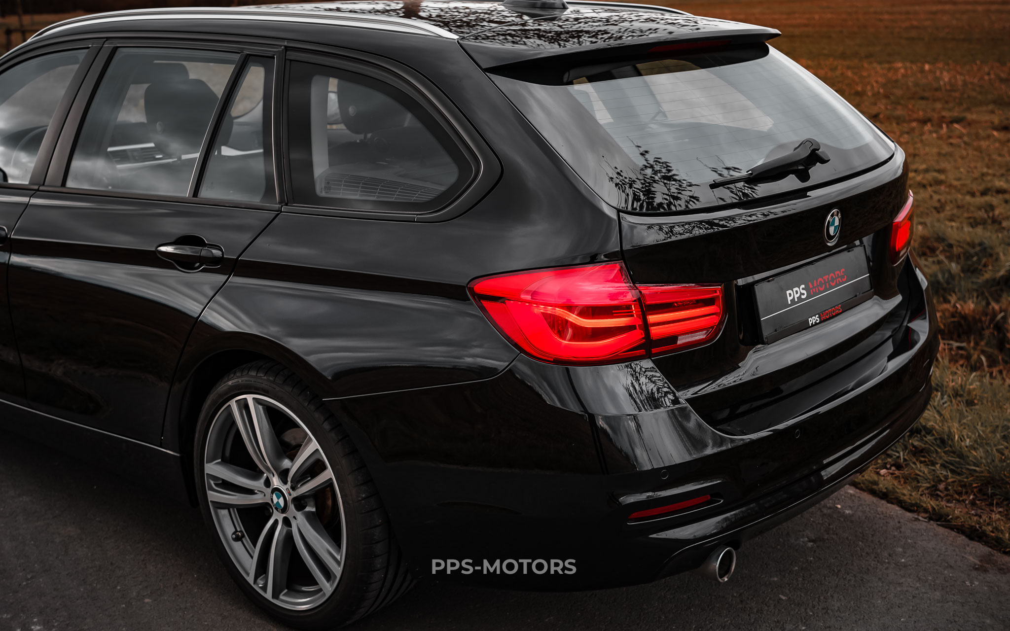 BMW 318dA F31 TOURING photo 20